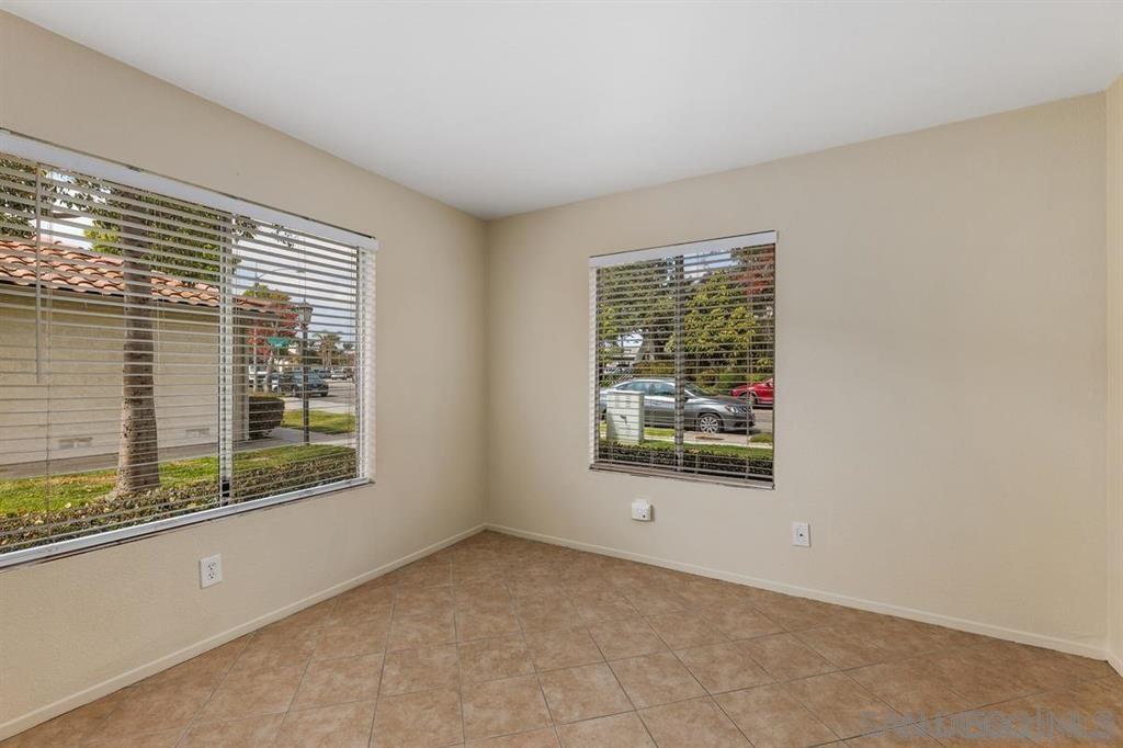 Detail Gallery Image 11 of 21 For 405  Stoney Point Way  89, Oceanside,  CA 92058 - 2 Beds | 2 Baths