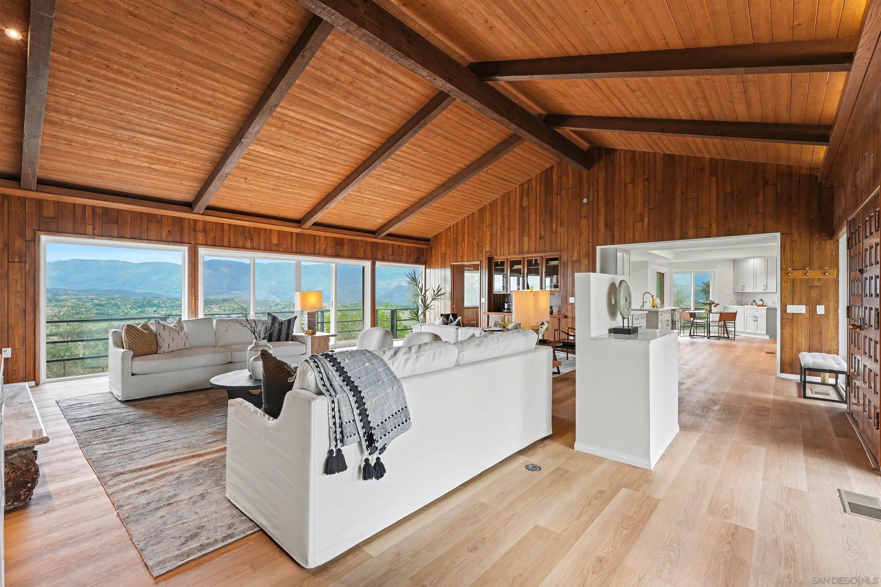 Detail Gallery Image 16 of 35 For 27608  Cobb Ln, Valley Center,  CA 92082 - 4 Beds | 5 Baths