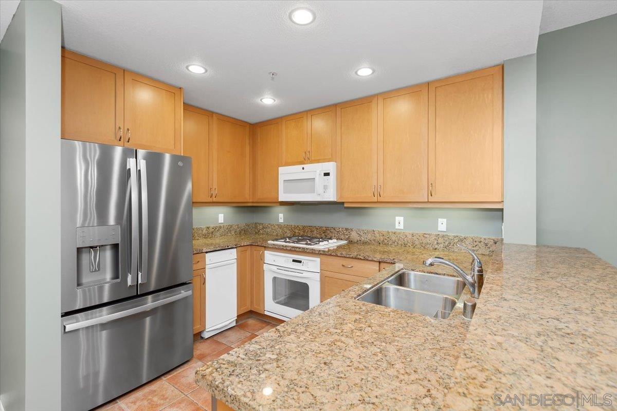 Detail Gallery Image 8 of 44 For 850  Beech St  405, San Diego,  CA 92101 - 1 Beds | 1 Baths