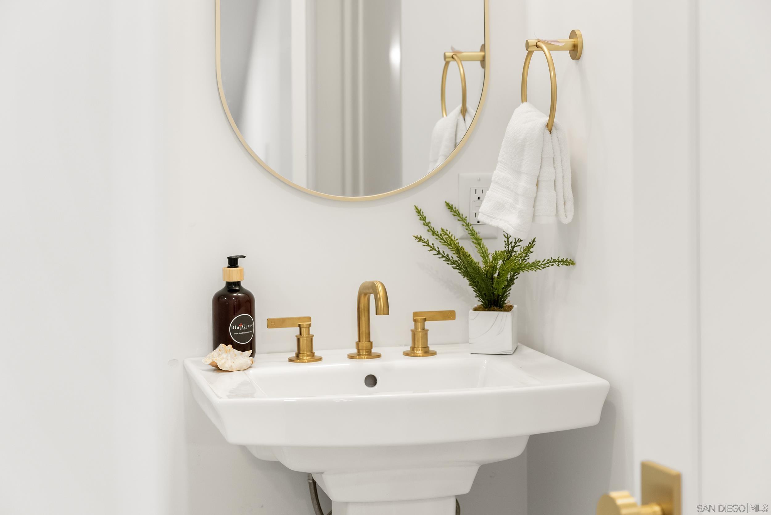 Detail Gallery Image 20 of 50 For 720  Nantasket Ct, San Diego,  CA 92109 - 4 Beds | 4 Baths