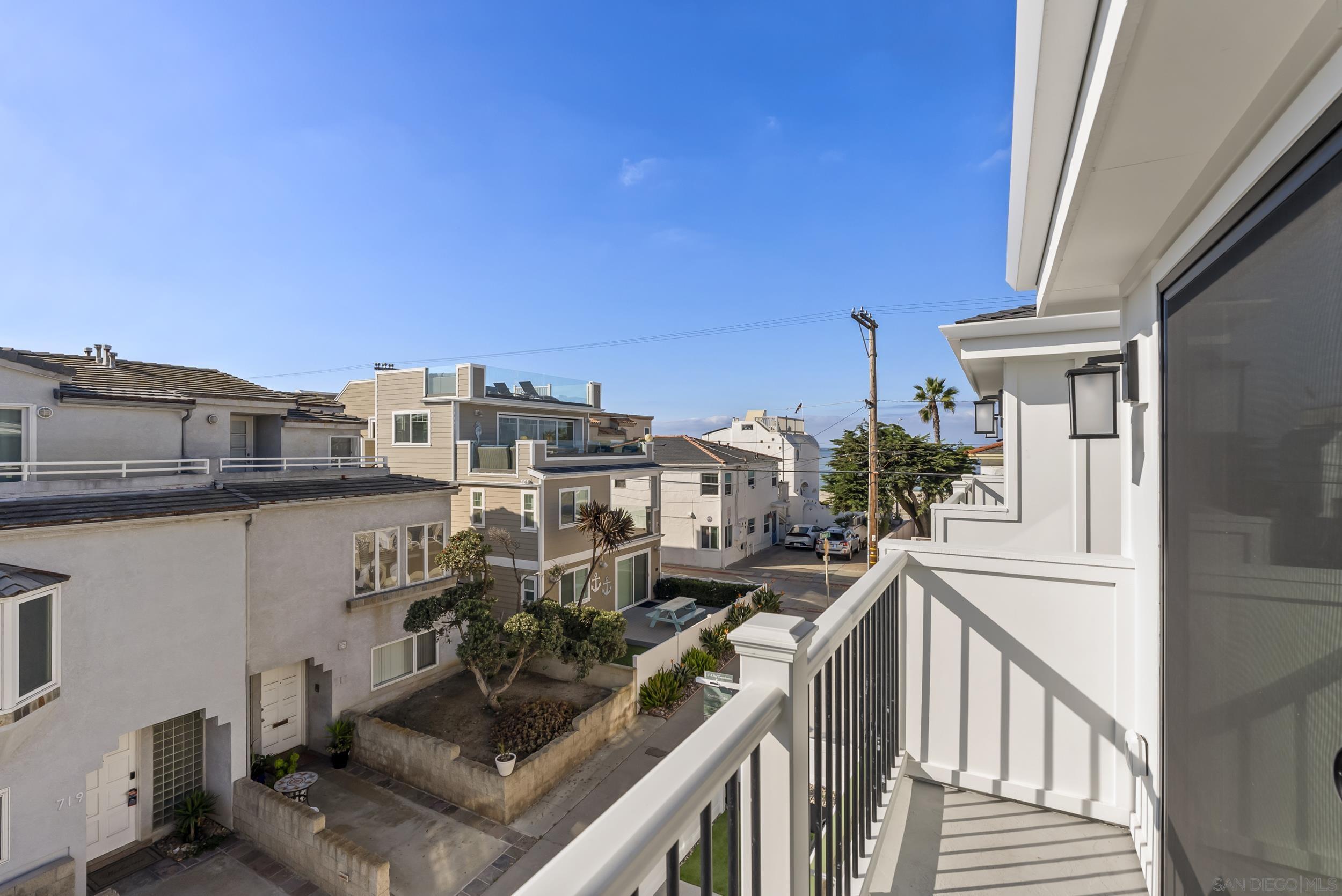 Detail Gallery Image 27 of 50 For 720  Nantasket Ct, San Diego,  CA 92109 - 4 Beds | 4 Baths