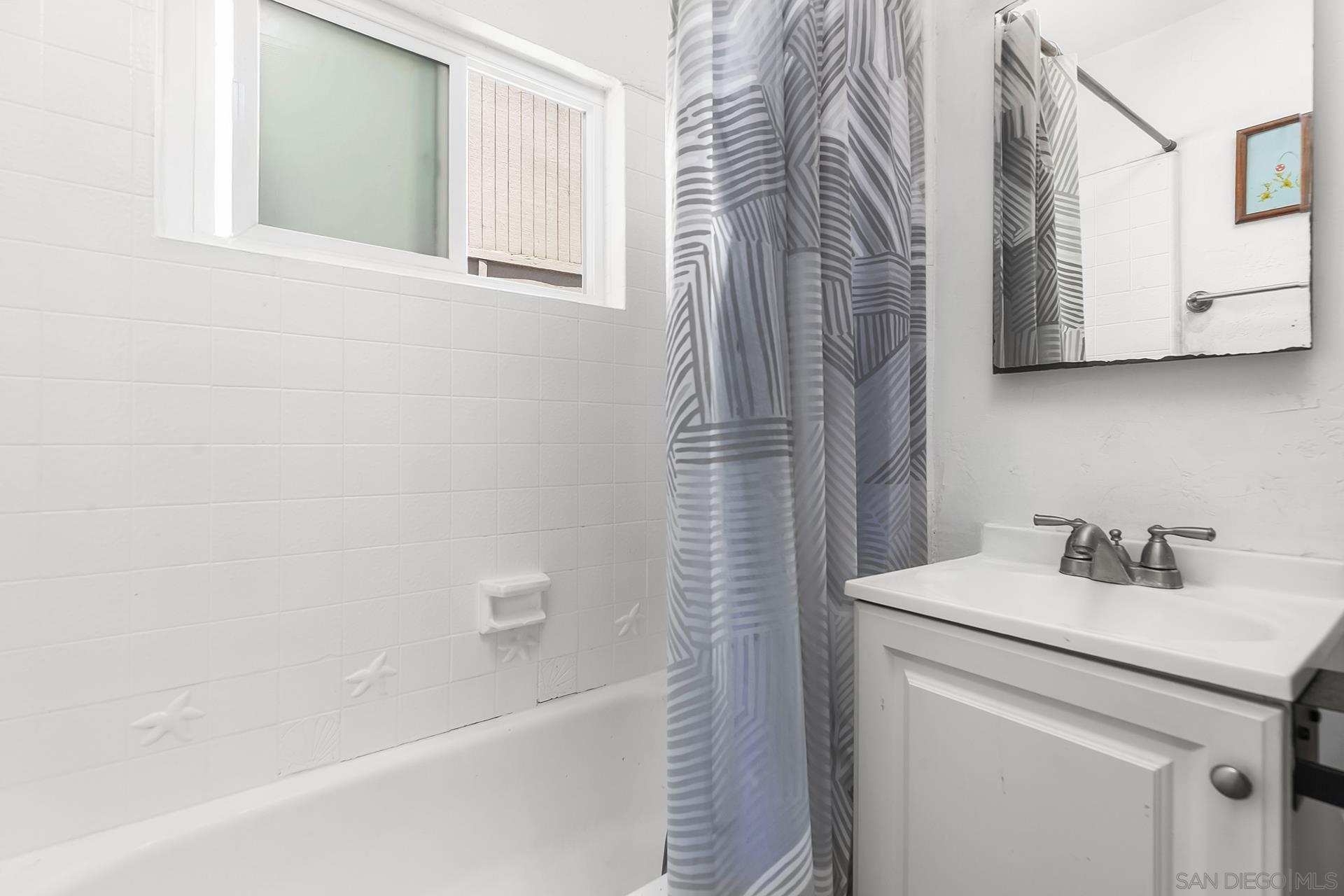 Detail Gallery Image 35 of 47 For 4225-4227  Whittier St, San Diego,  CA 92107 - – Beds | – Baths