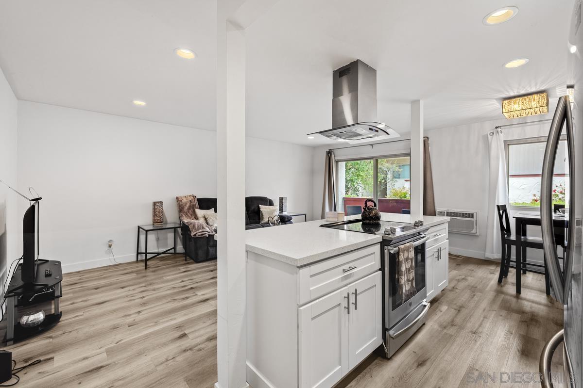 Detail Gallery Image 6 of 23 For 8671  Lake Murray Blvd  #4,  San Diego,  CA 92119 - 1 Beds | 1 Baths