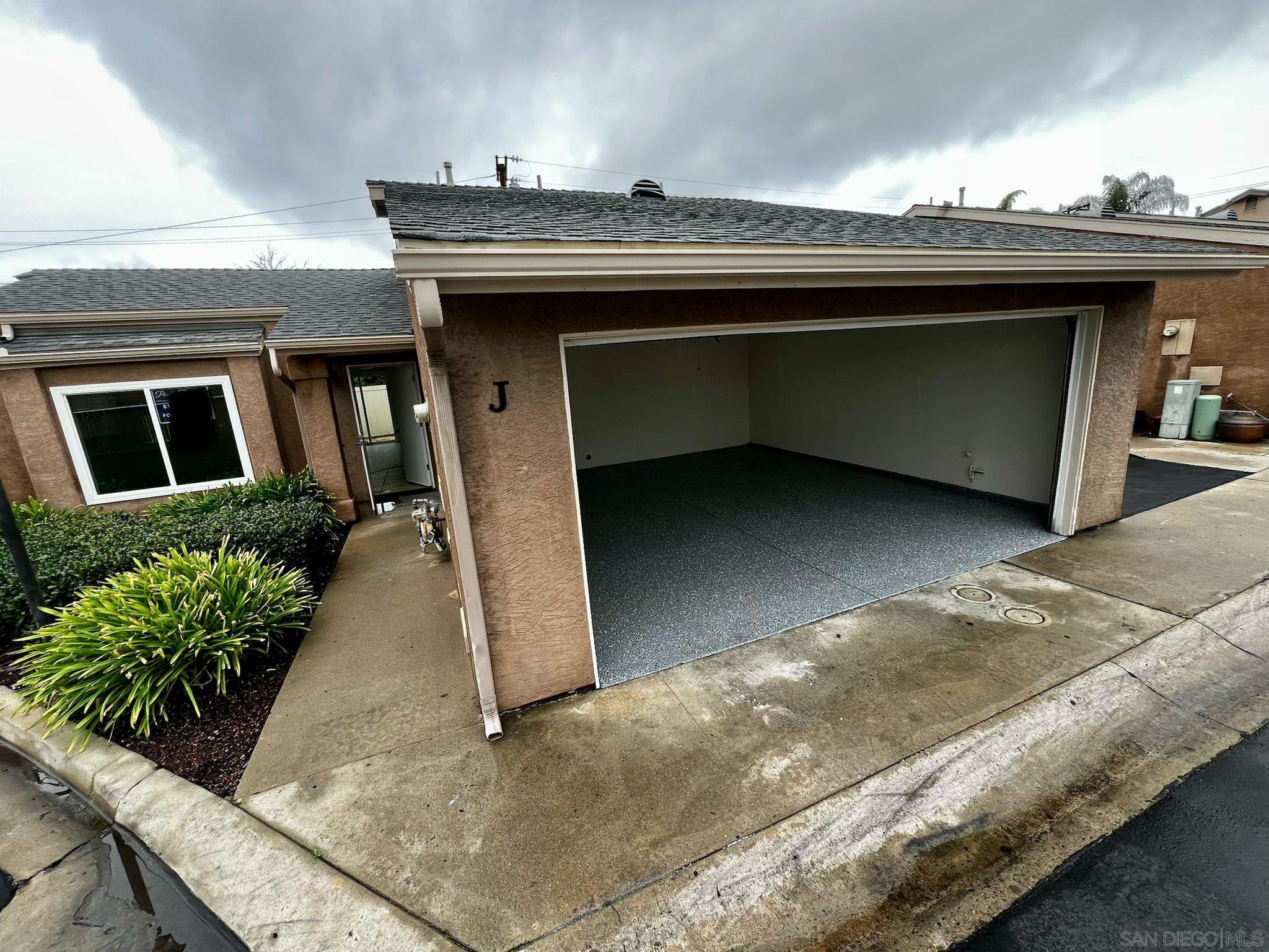 Front Image Thumbnail for SD2600047