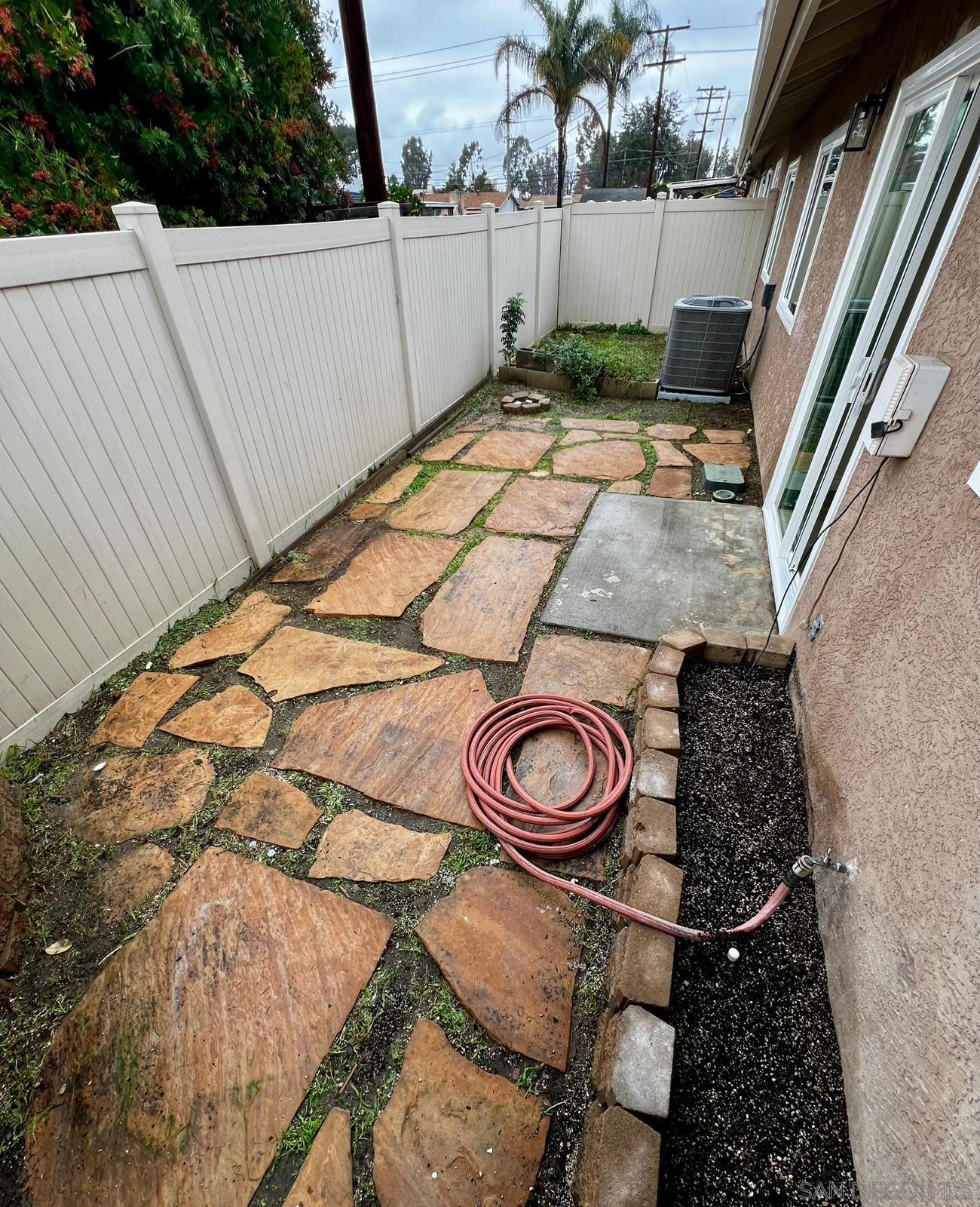 Detail Gallery Image 16 of 17 For 655 E Washington Ave  #J,  El Cajon,  CA 92020 - 2 Beds | 2 Baths