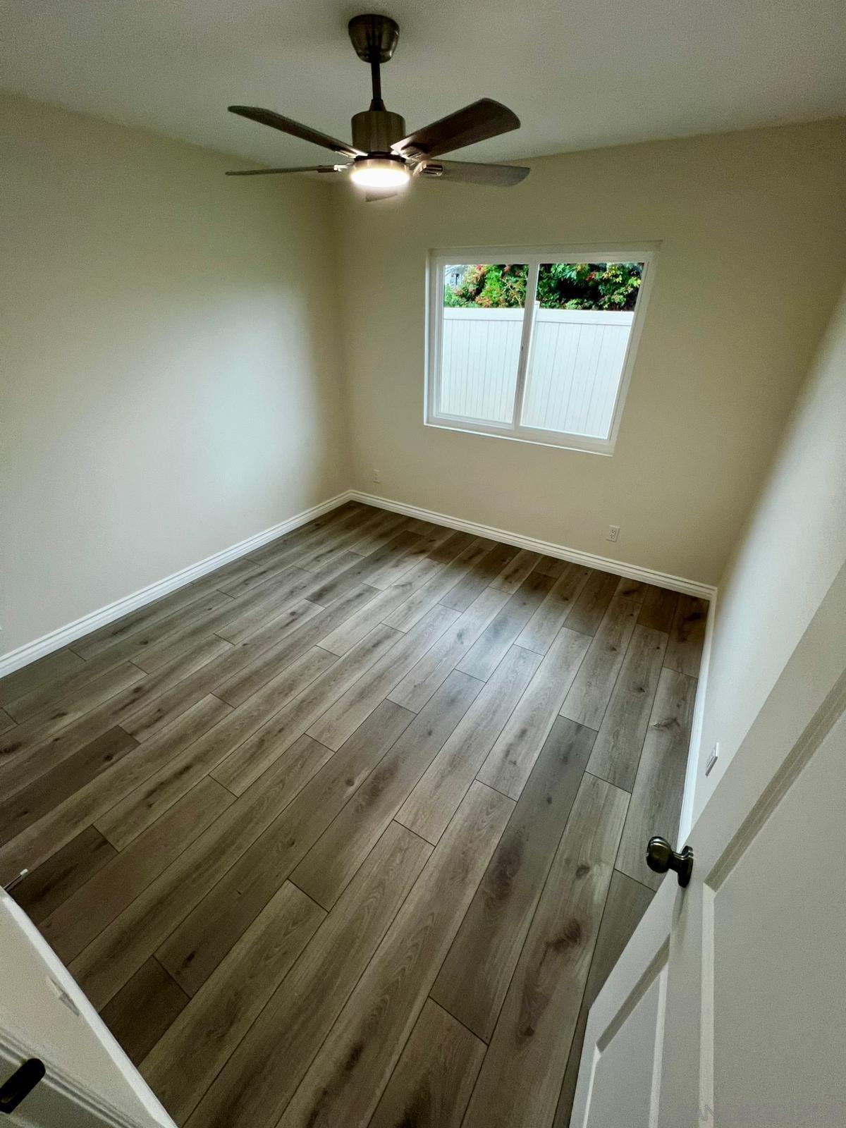 Detail Gallery Image 10 of 17 For 655 E Washington Ave  #J,  El Cajon,  CA 92020 - 2 Beds | 2 Baths