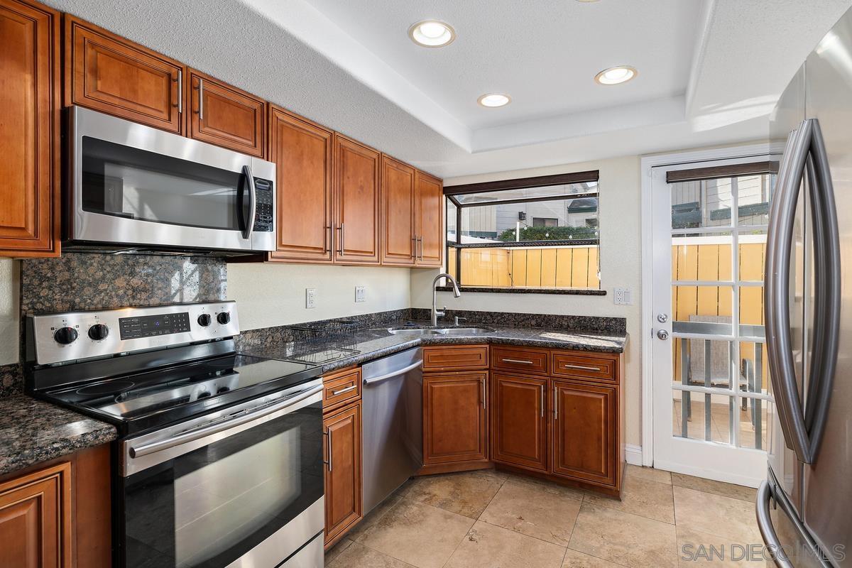 Front Image Thumbnail for SD2600048