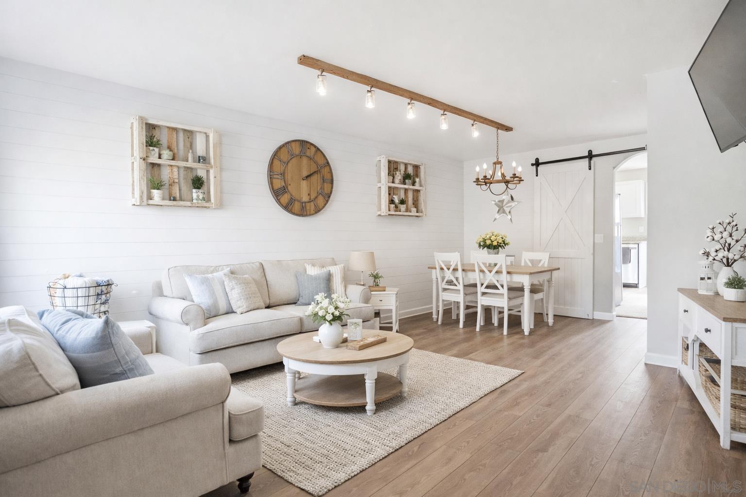 Front Image Thumbnail for SD2600049