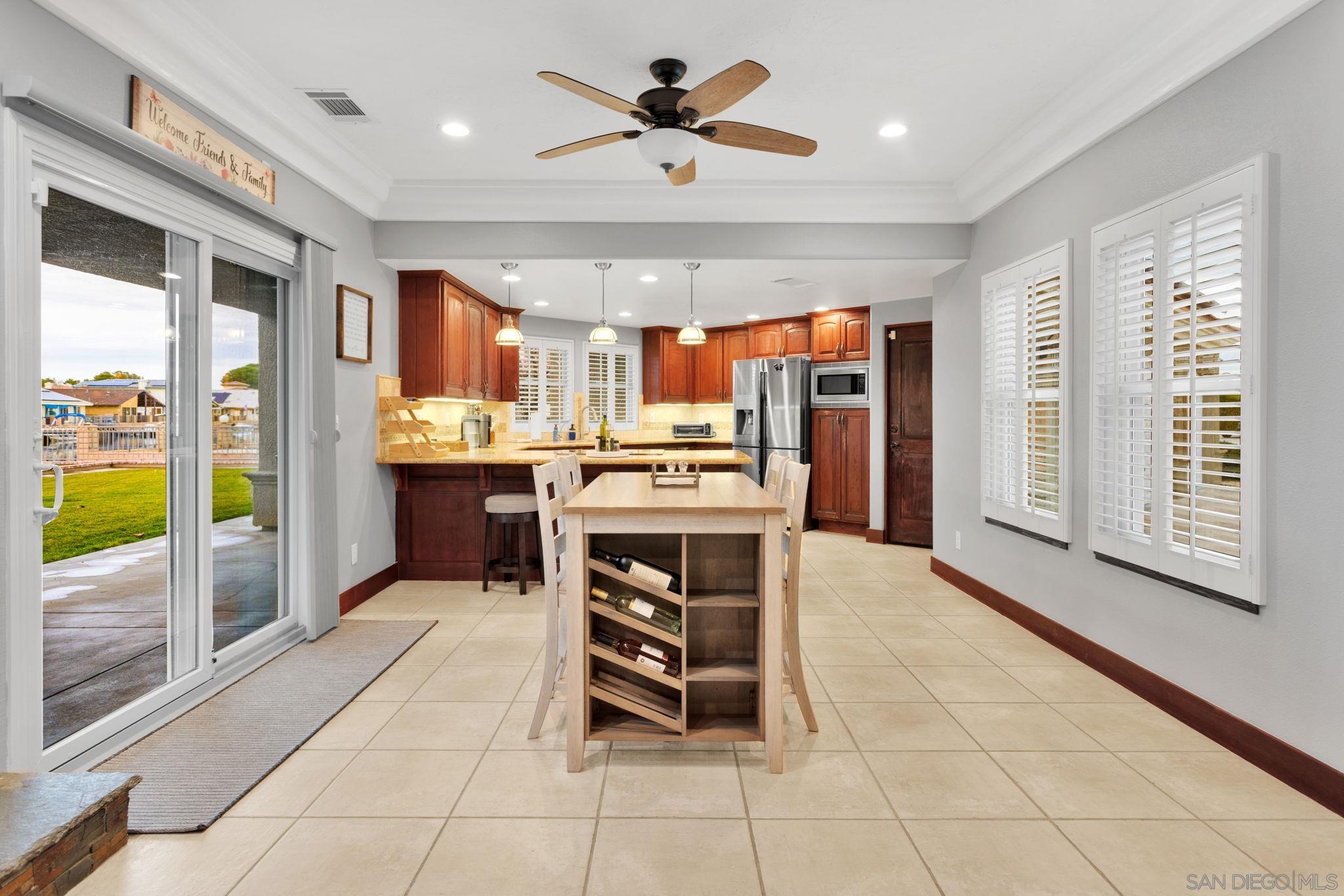 Detail Gallery Image 17 of 63 For 14492  Mast Lane, Helendale,  CA 92342 - 3 Beds | 2/1 Baths