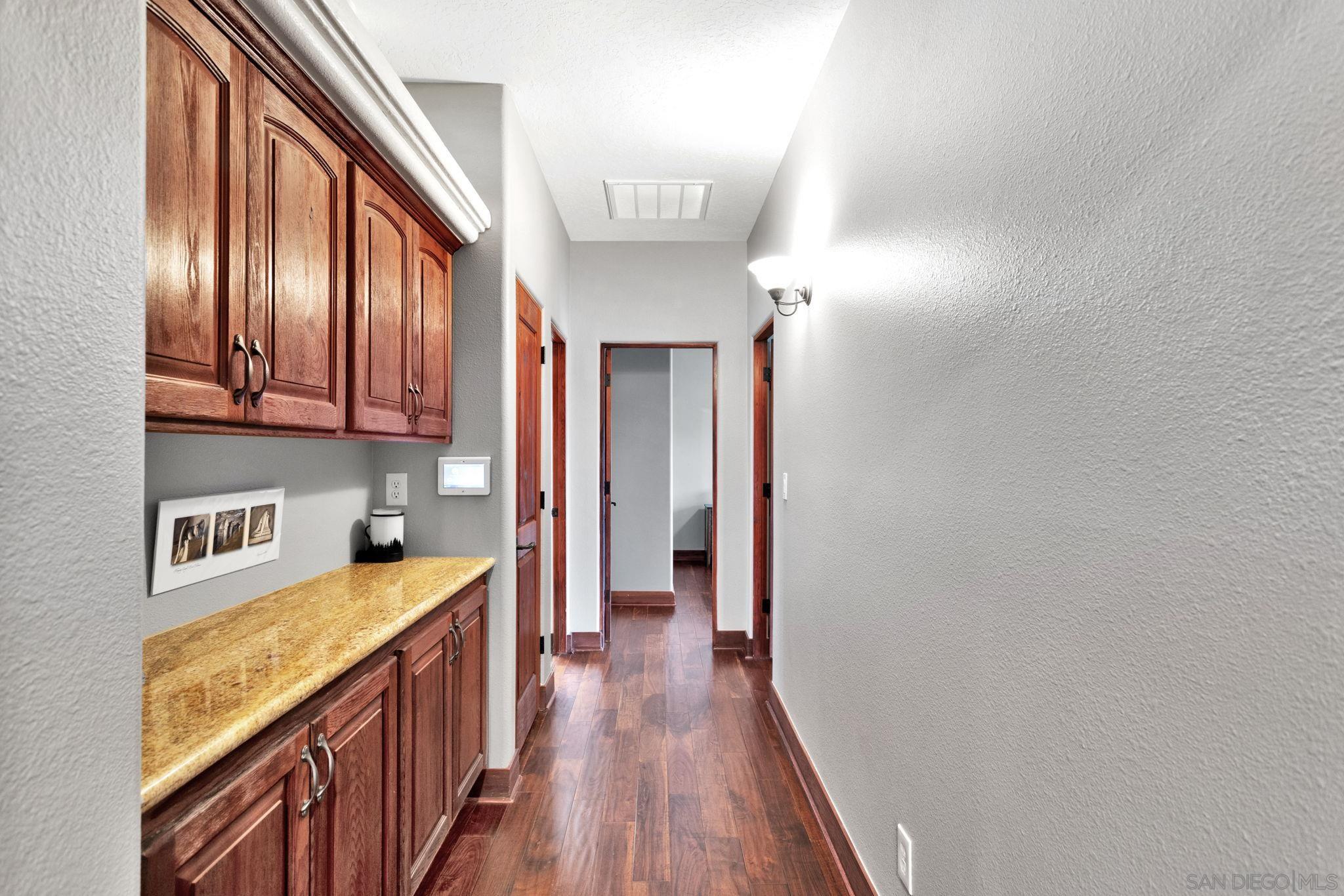 Detail Gallery Image 24 of 63 For 14492  Mast Lane, Helendale,  CA 92342 - 3 Beds | 2/1 Baths