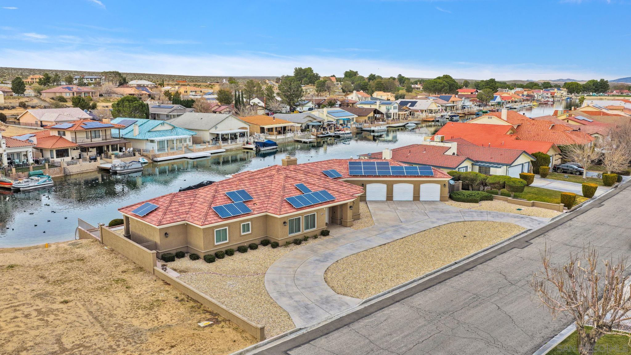 Detail Gallery Image 51 of 63 For 14492  Mast Lane, Helendale,  CA 92342 - 3 Beds | 2/1 Baths