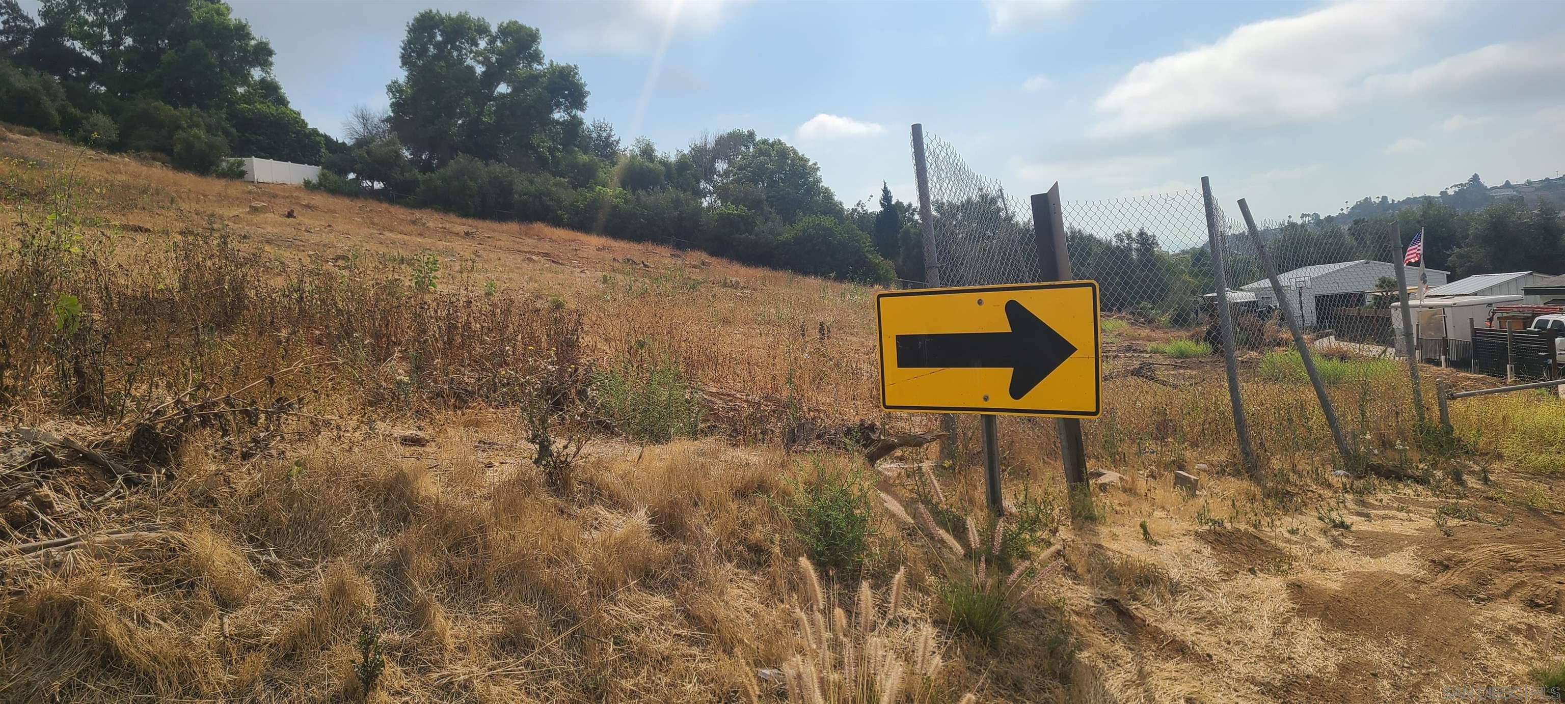 Detail Gallery Image 7 of 8 For , Spring Valley,  CA 91978 - – Beds | – Baths