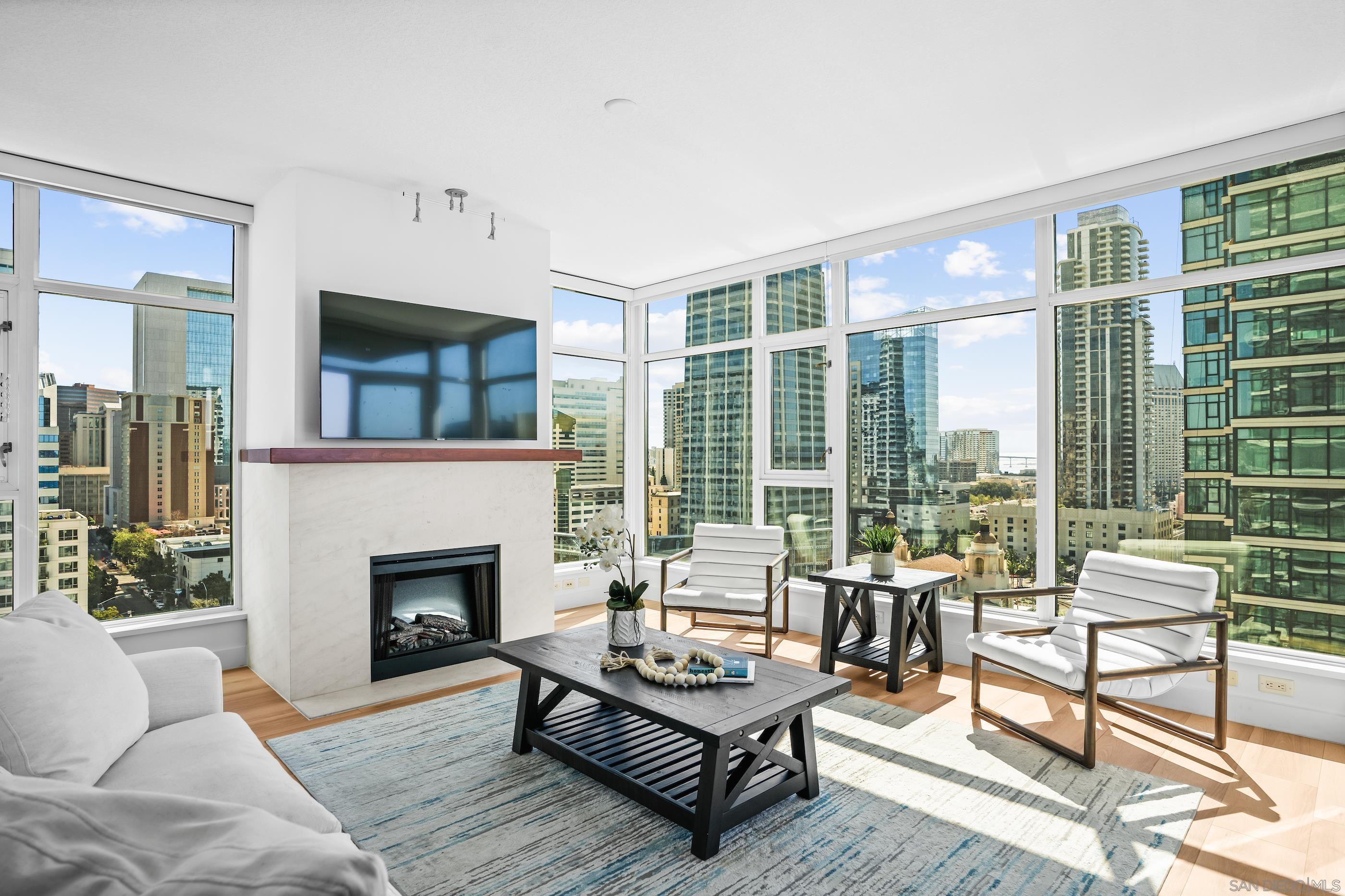 Front Image Thumbnail for SD2600055