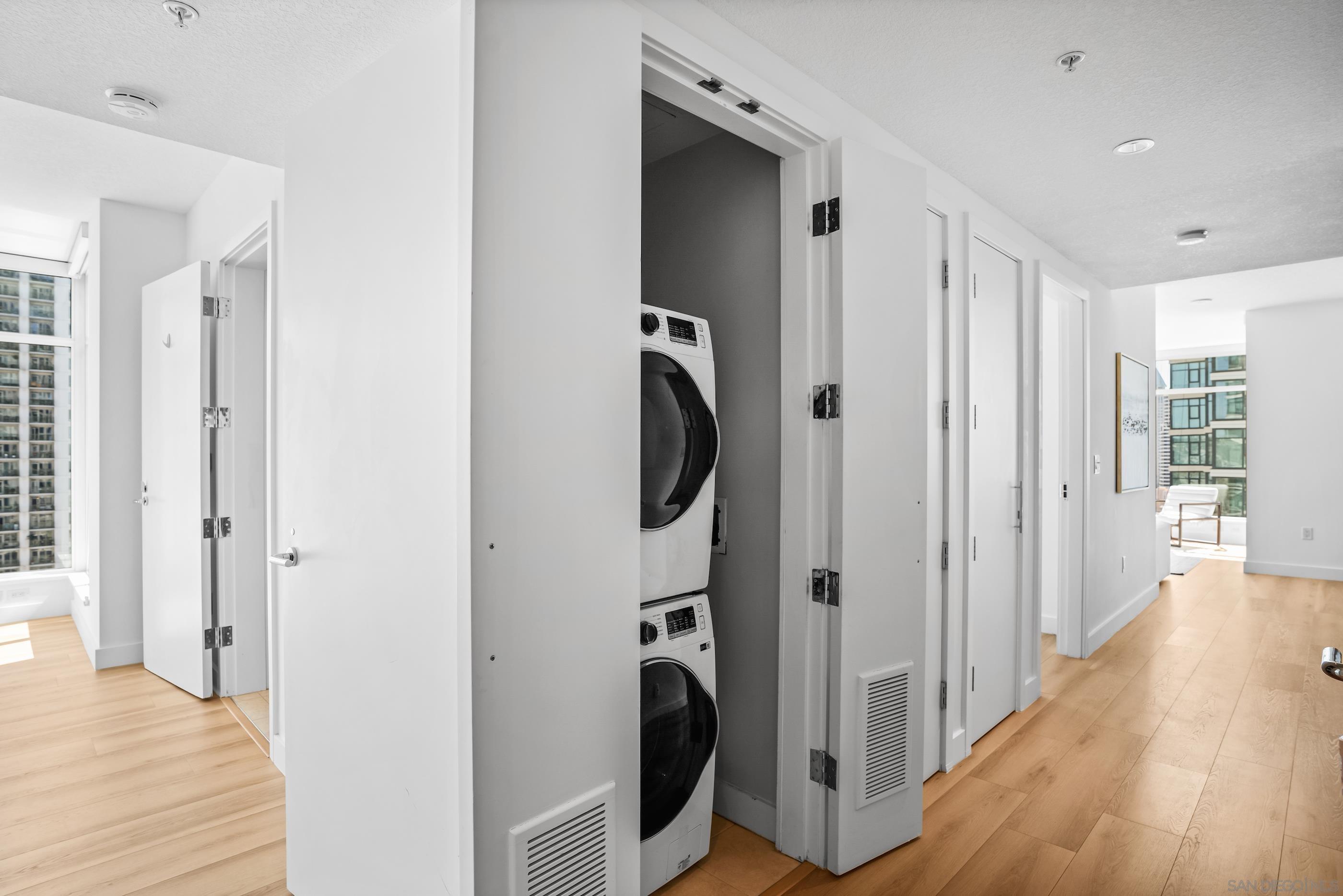 Detail Gallery Image 22 of 39 For 1205  Pacific Hwy  #1505,  San Diego,  CA 92101 - 2 Beds | 2 Baths