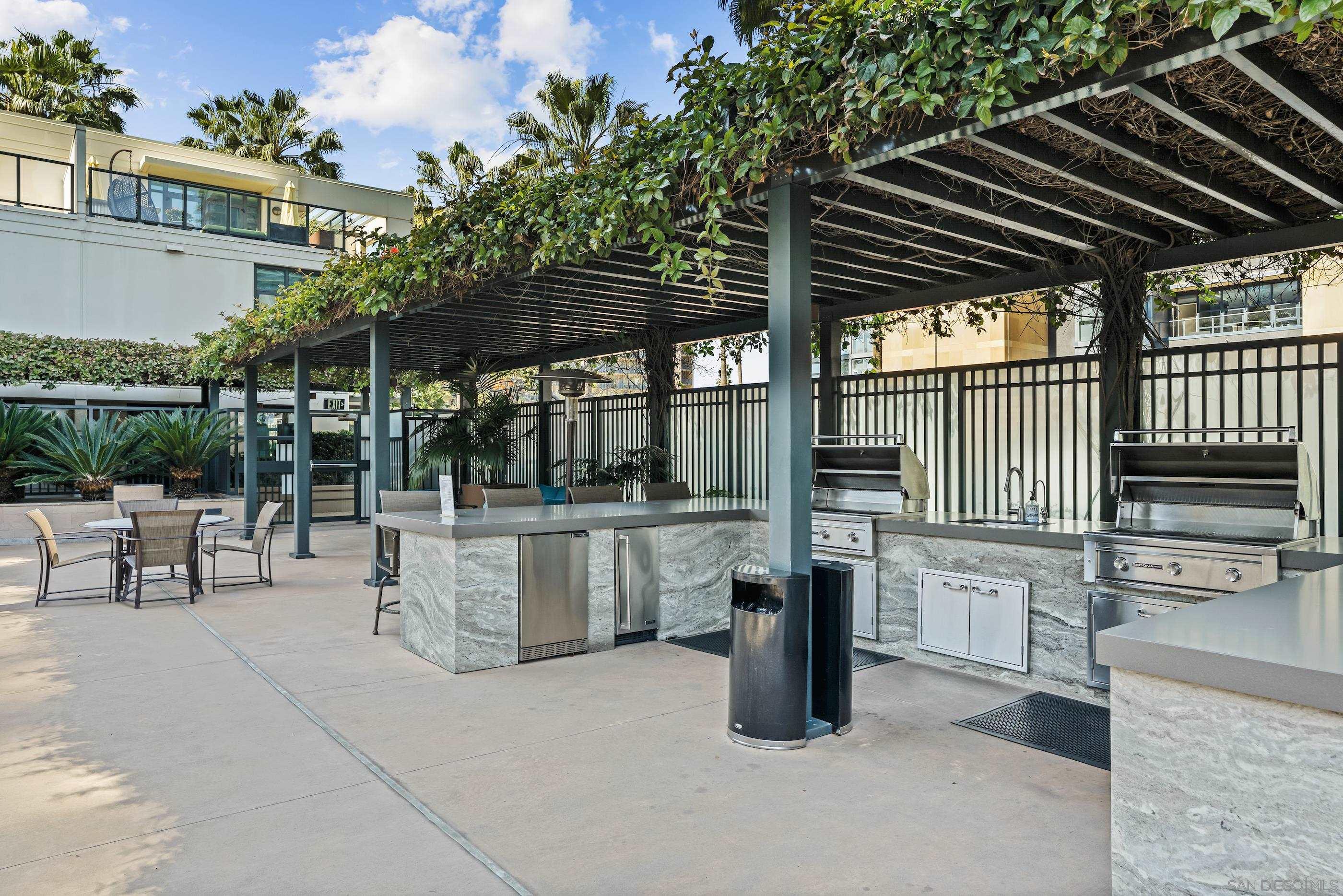 Detail Gallery Image 34 of 39 For 1205  Pacific Hwy  #1505,  San Diego,  CA 92101 - 2 Beds | 2 Baths