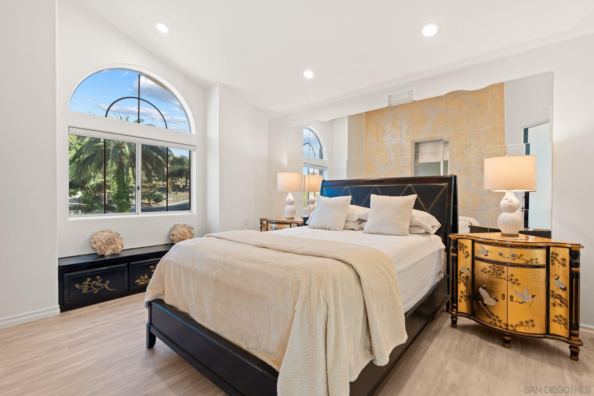 Detail Gallery Image 19 of 36 For 9629  Misty Meadow Lane, Escondido,  CA 92026 - 4 Beds | 5/1 Baths