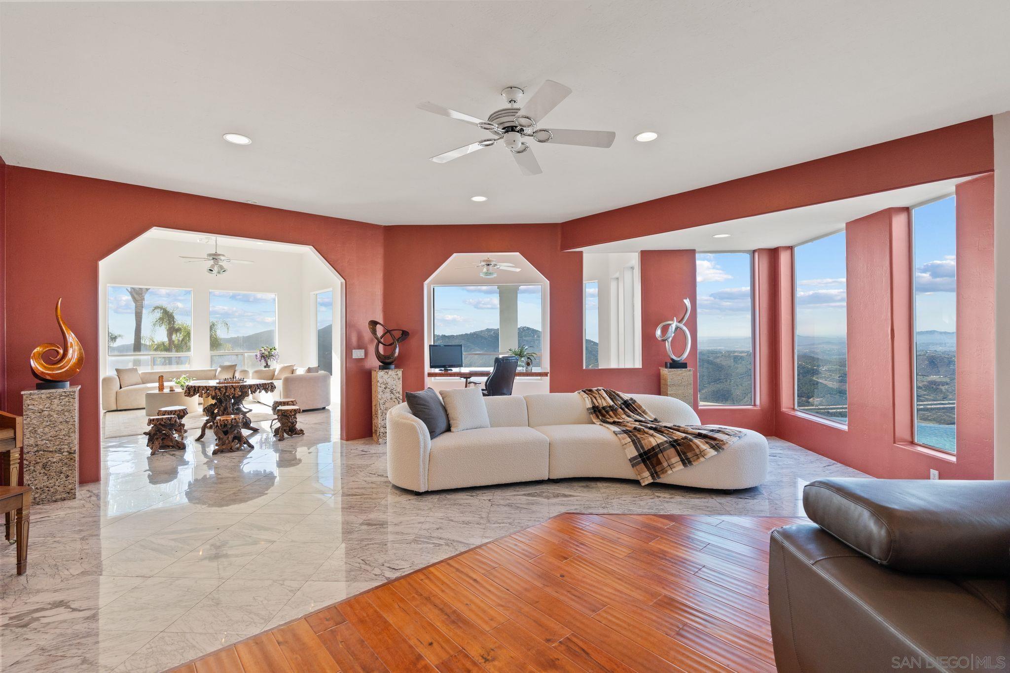 Detail Gallery Image 23 of 36 For 9629  Misty Meadow Lane, Escondido,  CA 92026 - 4 Beds | 5/1 Baths