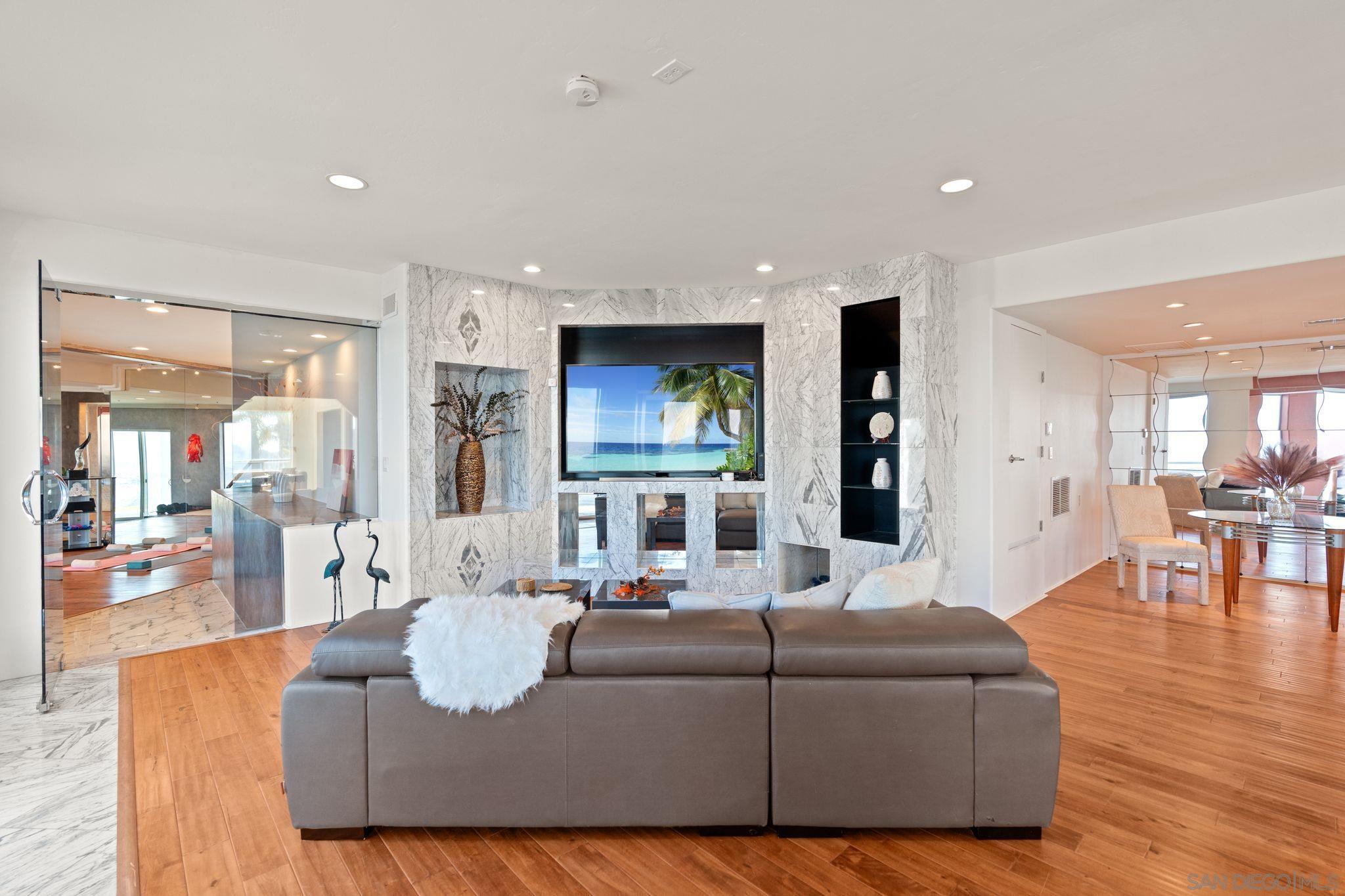 Detail Gallery Image 27 of 36 For 9629  Misty Meadow Lane, Escondido,  CA 92026 - 4 Beds | 5/1 Baths