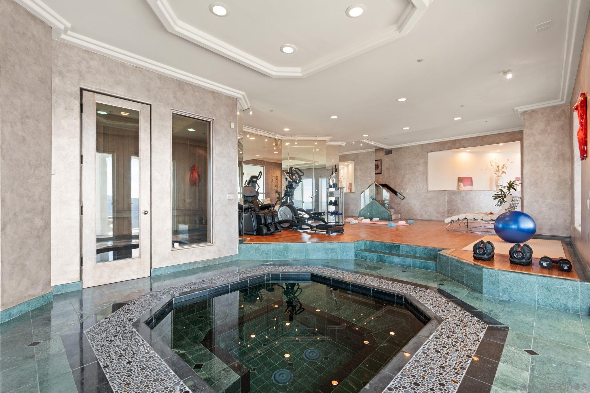 Detail Gallery Image 30 of 36 For 9629  Misty Meadow Lane, Escondido,  CA 92026 - 4 Beds | 5/1 Baths