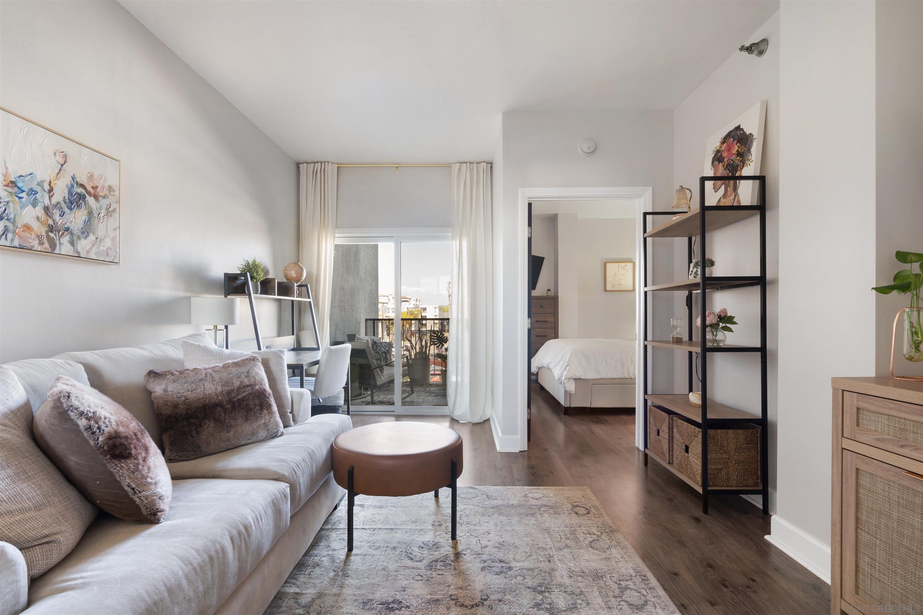 Detail Gallery Image 2 of 18 For 2828  University Ave  #310,  San Diego,  CA 92104 - 1 Beds | 1 Baths