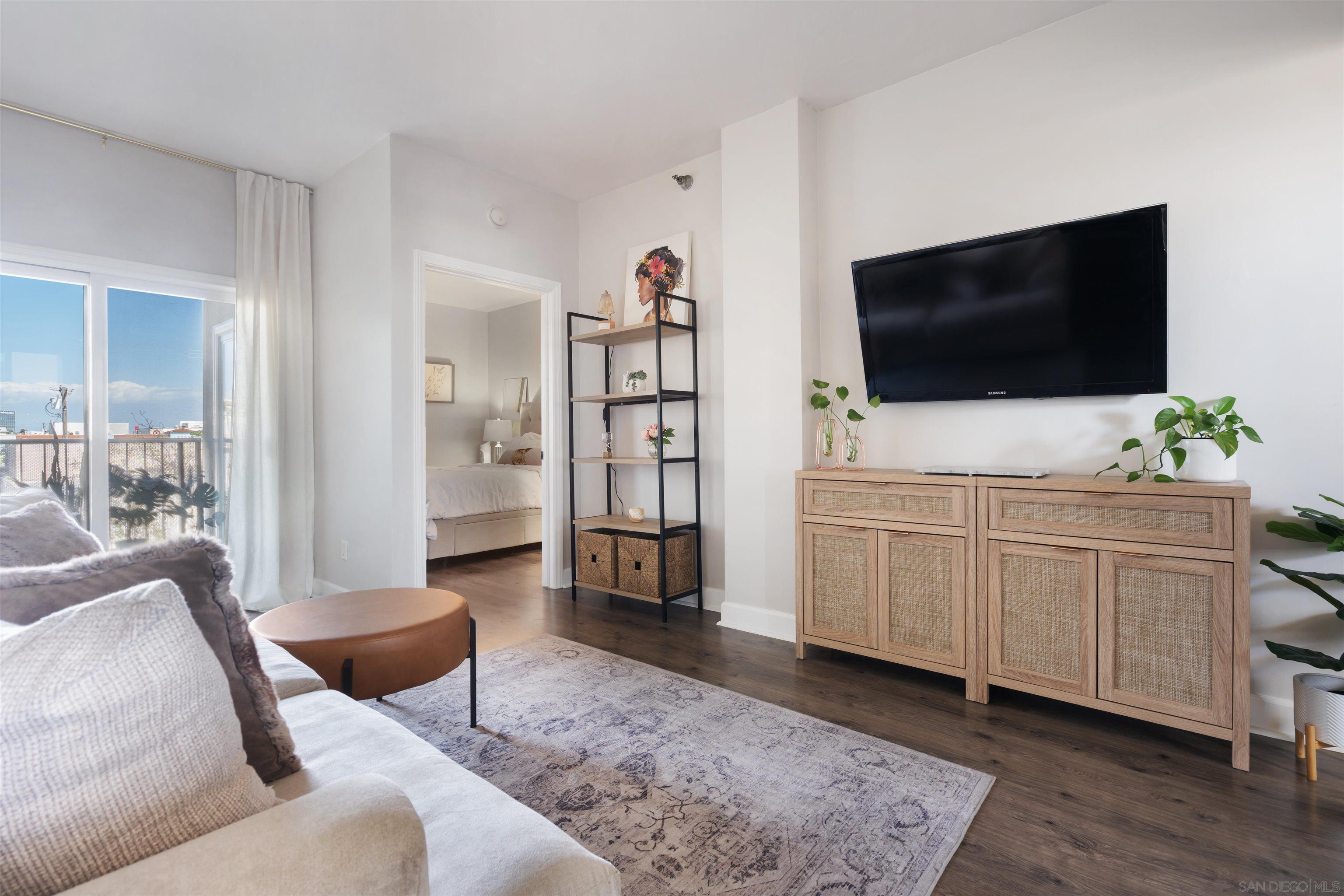 Detail Gallery Image 5 of 18 For 2828  University Ave  #310,  San Diego,  CA 92104 - 1 Beds | 1 Baths