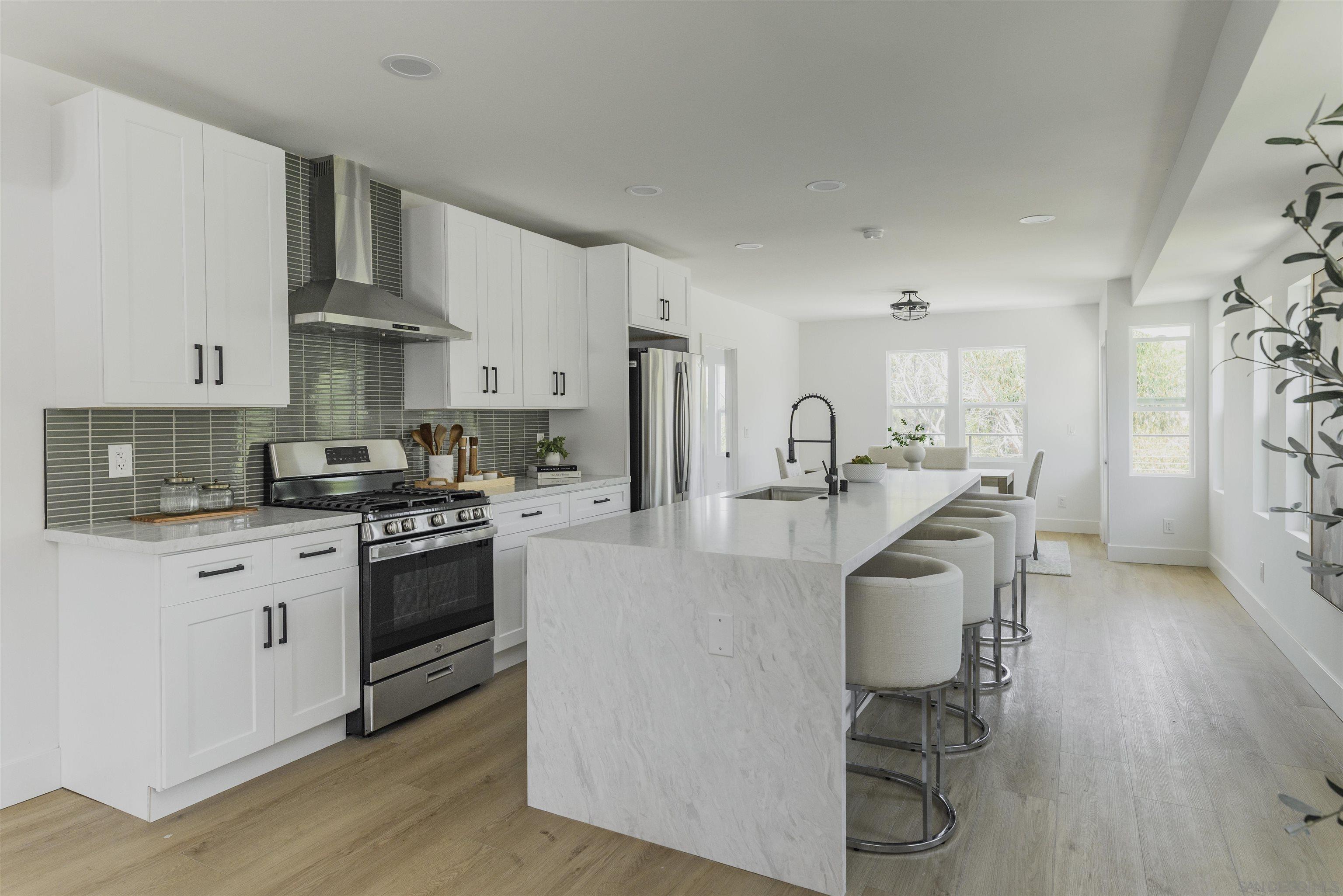 Detail Gallery Image 14 of 68 For 1028-30  Lincoln Ave, San Diego,  CA 92103 - – Beds | – Baths