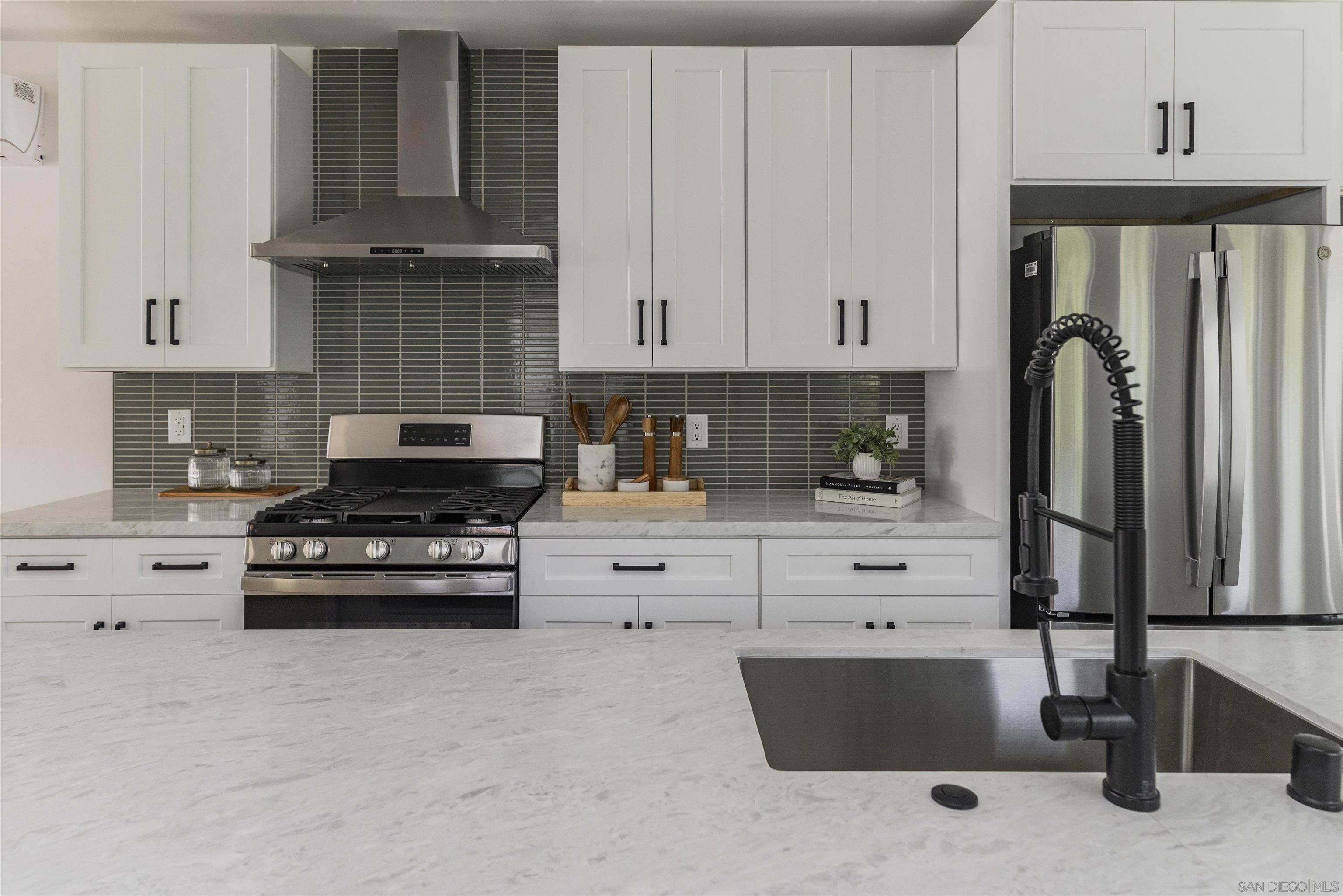 Detail Gallery Image 15 of 68 For 1028-30  Lincoln Ave, San Diego,  CA 92103 - – Beds | – Baths