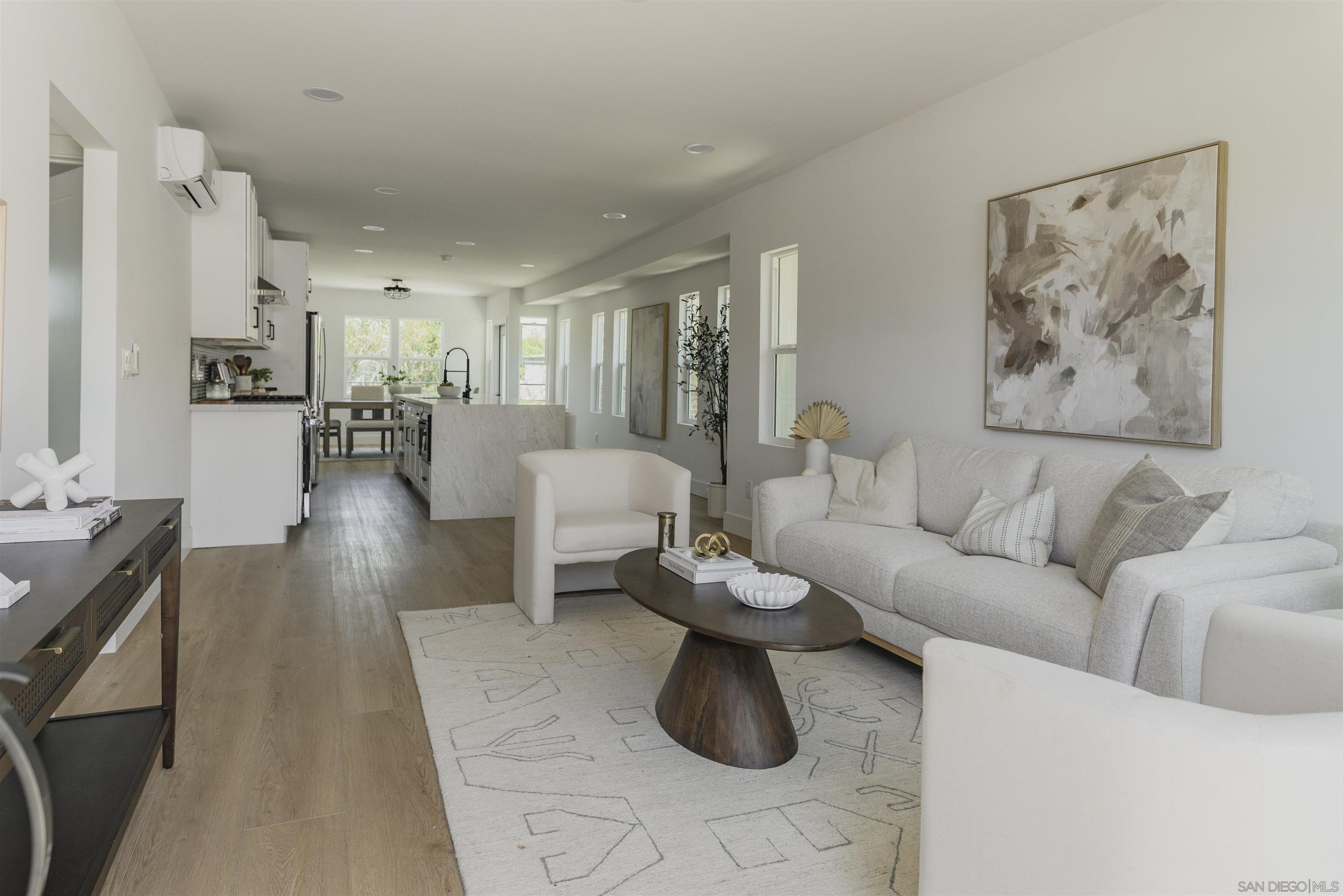 Detail Gallery Image 4 of 68 For 1028-30  Lincoln Ave, San Diego,  CA 92103 - – Beds | – Baths