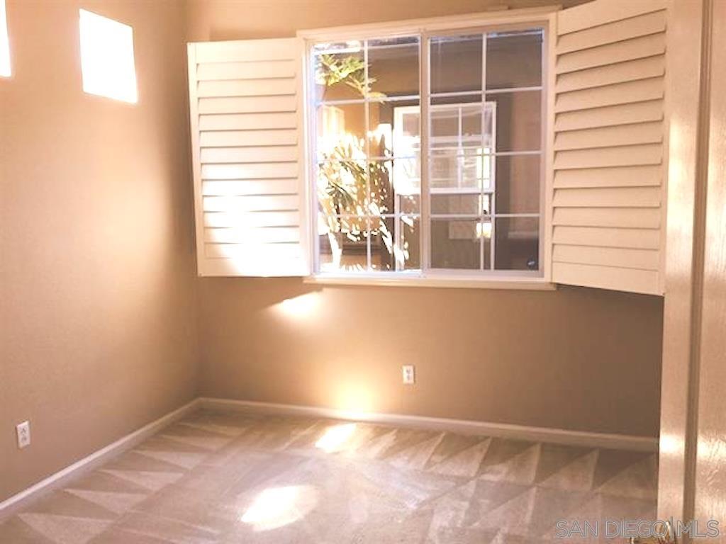 Detail Gallery Image 4 of 20 For 7023  Chapala Canyon Ct, San Diego,  CA 92129 - 5 Beds | 4 Baths