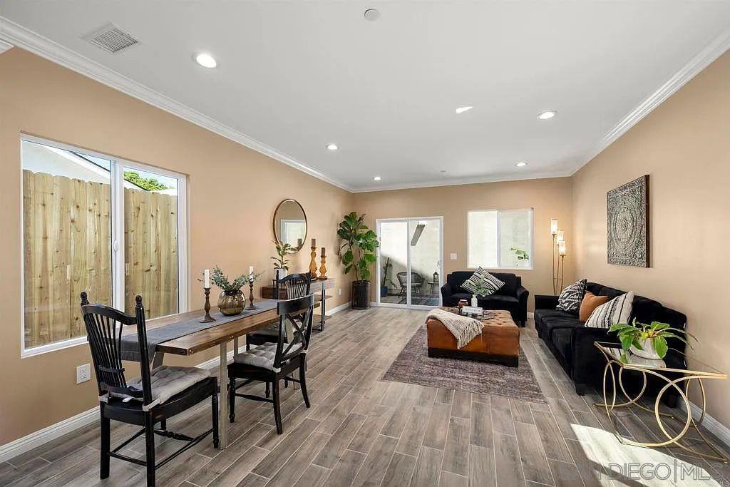 Detail Gallery Image 5 of 27 For 909  Concepcion Ave, Spring Valley,  CA 91977 - 3 Beds | 2/1 Baths
