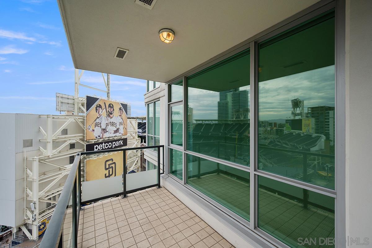 Detail Gallery Image 7 of 47 For 325  7th Avenue  #1003,  San Diego,  CA 92101 - 2 Beds | 2 Baths