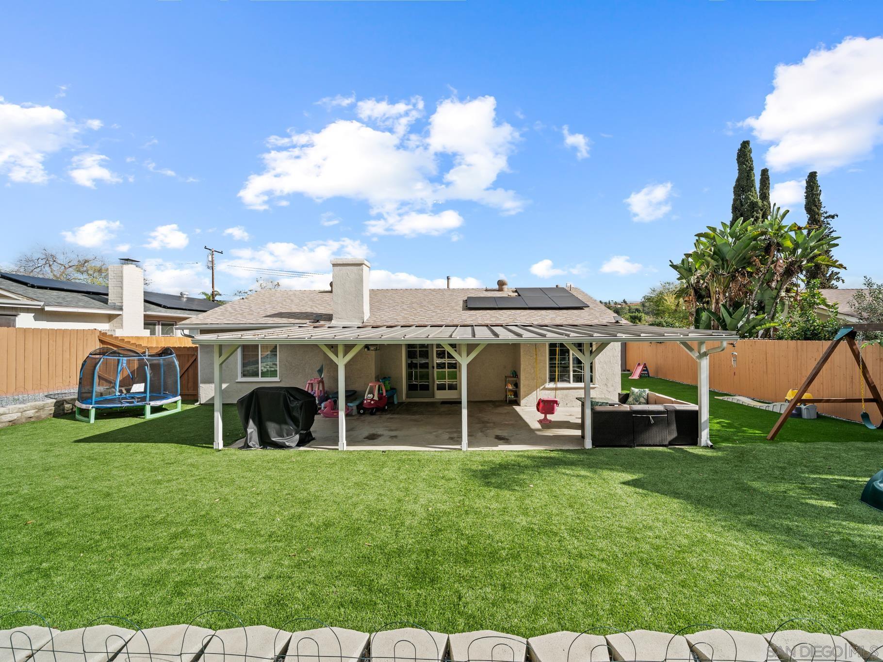 Detail Gallery Image 6 of 19 For 14154  Halper Road, Poway,  CA 92064 - 3 Beds | 2 Baths