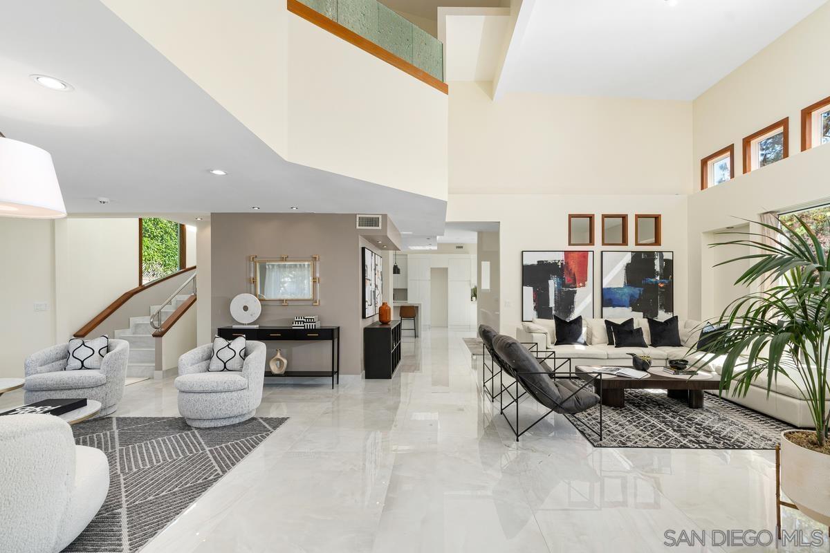 Detail Gallery Image 23 of 27 For 7911 E  El Paseo Grande, La Jolla,  CA 92037 - 5 Beds | 5/1 Baths