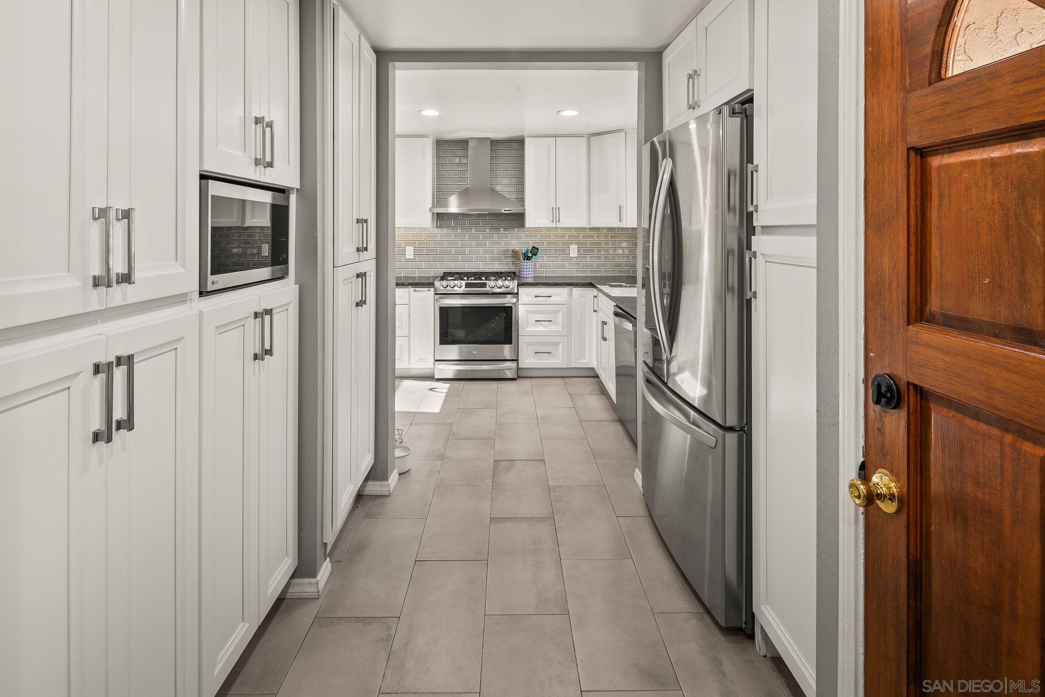 Detail Gallery Image 22 of 63 For 9219  Brookside Cir., Spring Valley,  CA 91977 - 3 Beds | 2 Baths