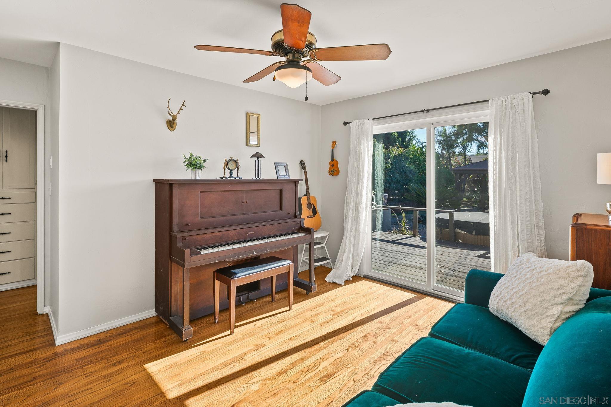 Detail Gallery Image 25 of 63 For 9219  Brookside Cir., Spring Valley,  CA 91977 - 3 Beds | 2 Baths