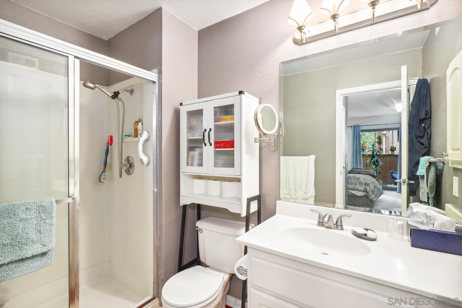 Detail Gallery Image 5 of 14 For 12047  Alta Carmel Ct  #189,  San Diego,  CA 92128 - 2 Beds | 2 Baths