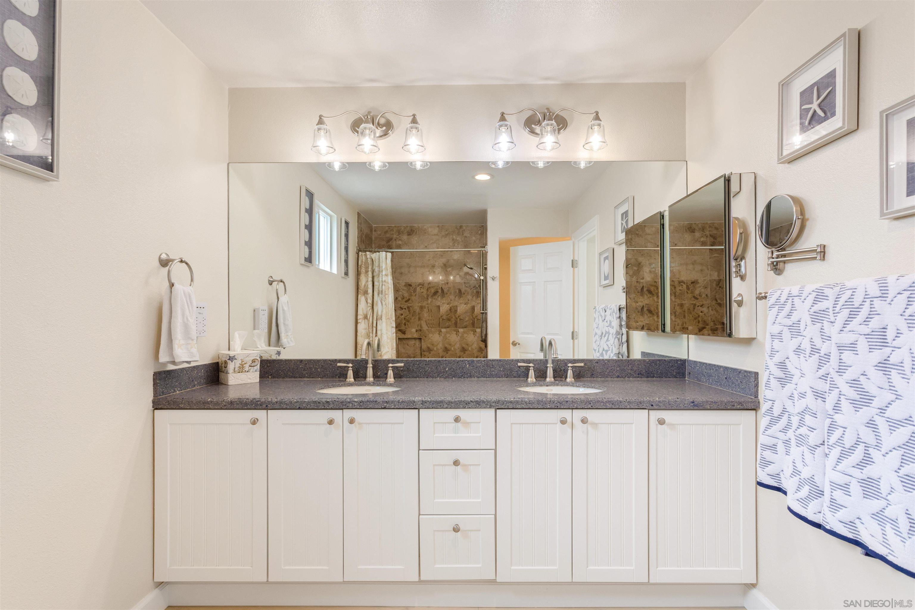 Detail Gallery Image 22 of 25 For 49  Antigua Court, Coronado,  CA 92118 - 4 Beds | 2 Baths