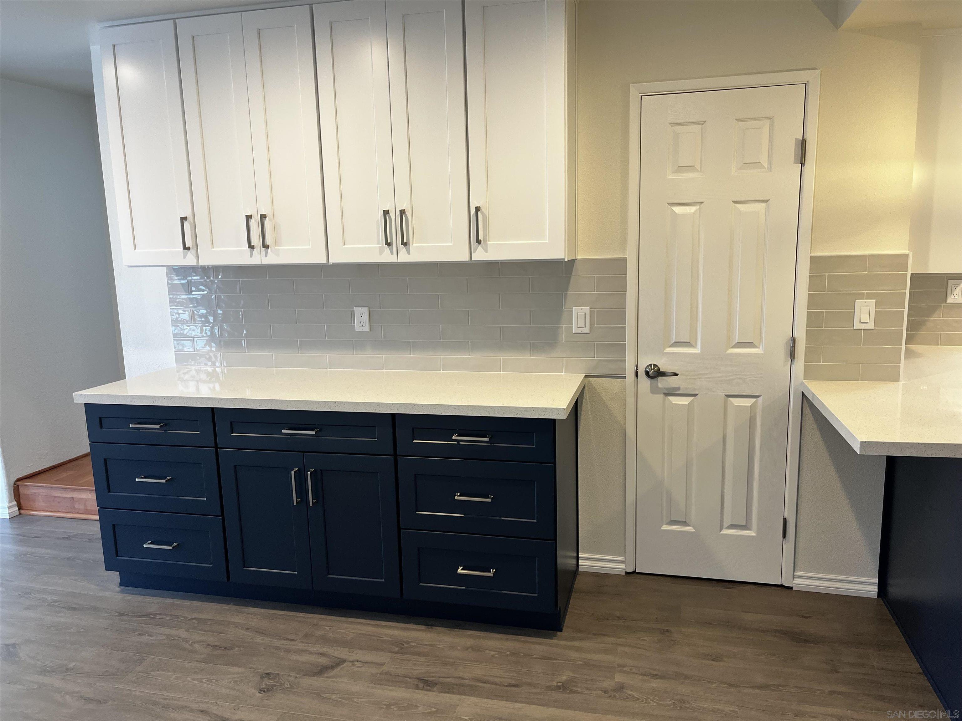 Detail Gallery Image 8 of 55 For 8758  Granite House Ln, Santee,  CA 92071 - 5 Beds | 3 Baths