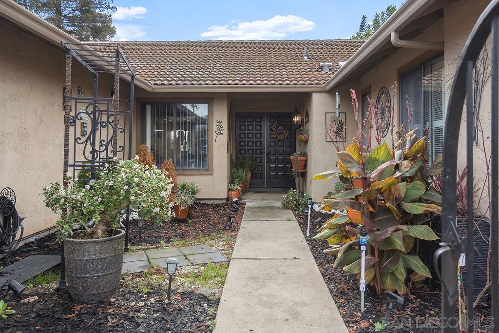 Detail Gallery Image 5 of 58 For 2374  Pheasant Run Circle, Stockton,  CA 95207 - 4 Beds | 2 Baths