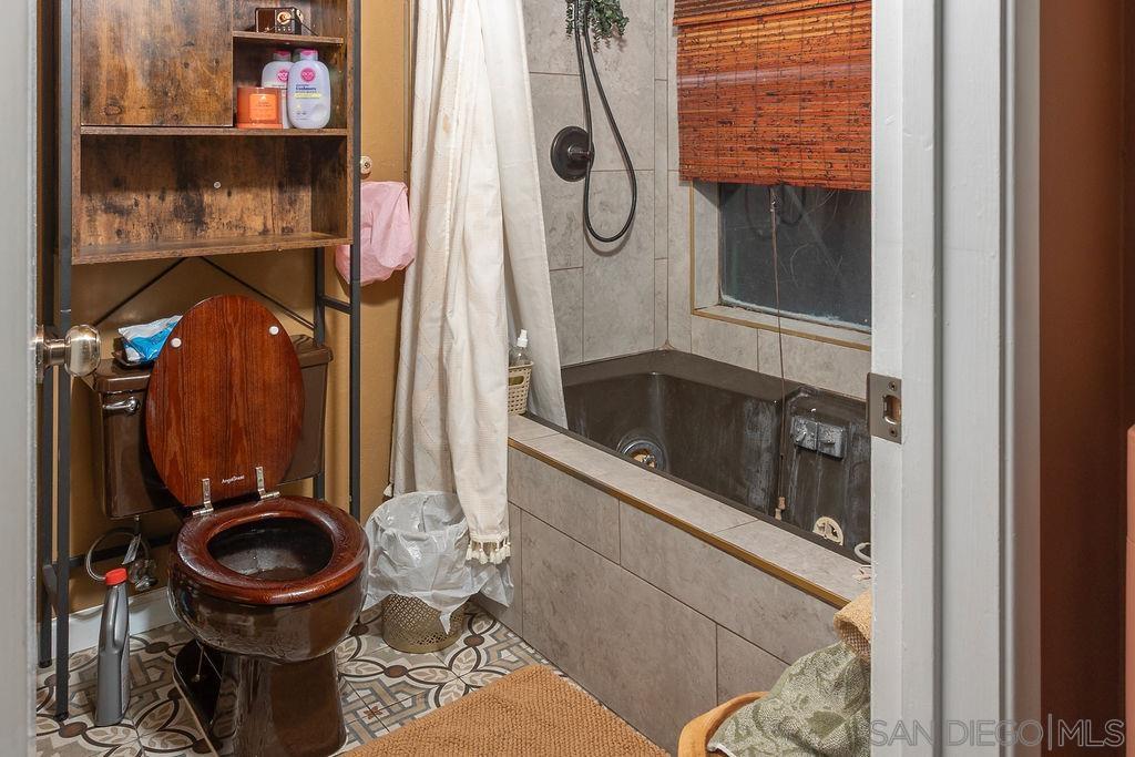 Detail Gallery Image 37 of 58 For 2374  Pheasant Run Circle, Stockton,  CA 95207 - 4 Beds | 2 Baths