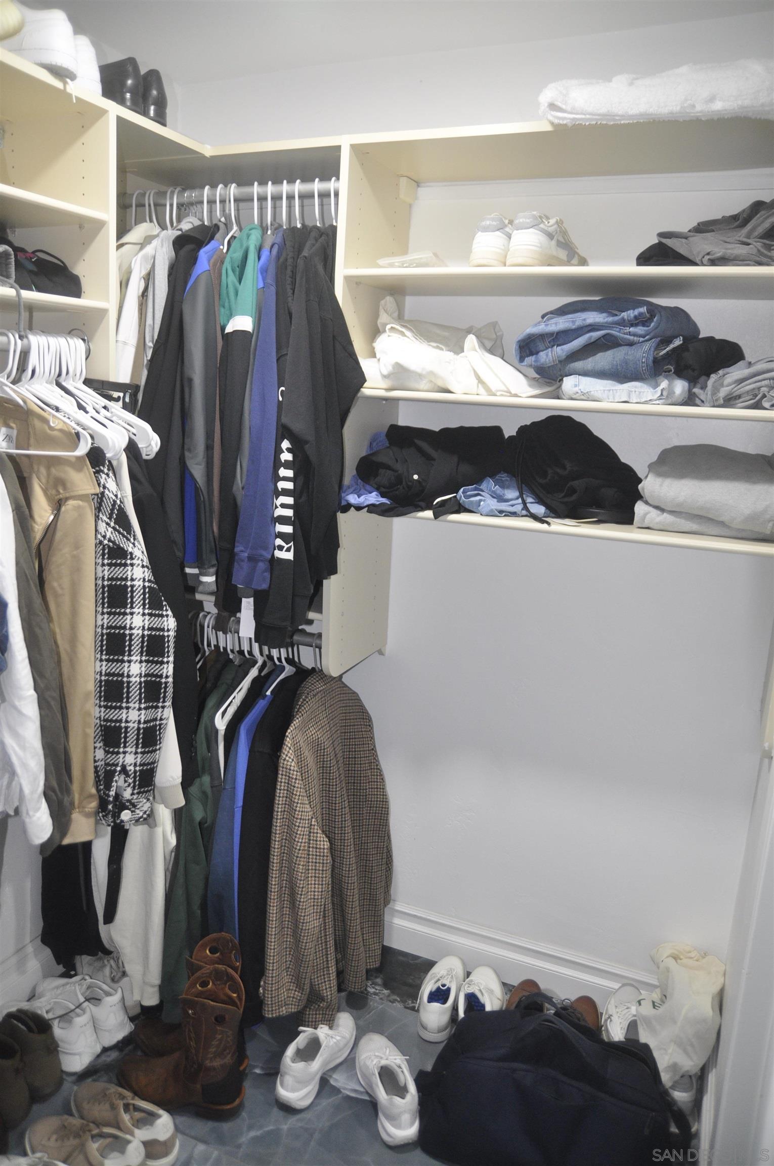 Detail Gallery Image 31 of 71 For 204  Cajon View Dr., El Cajon,  CA 92020 - 4 Beds | 3/1 Baths