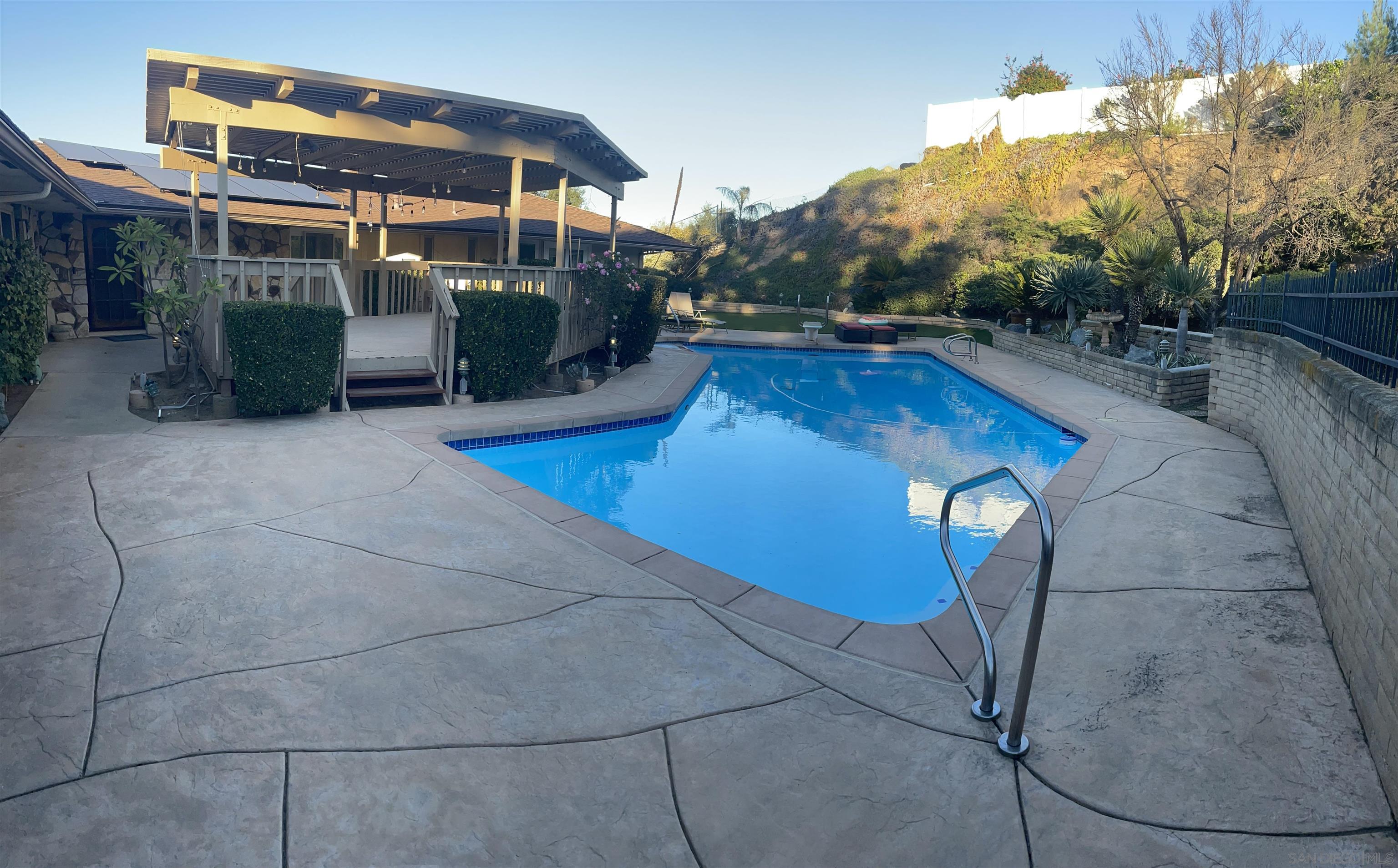 Detail Gallery Image 48 of 71 For 204  Cajon View Dr., El Cajon,  CA 92020 - 4 Beds | 3/1 Baths