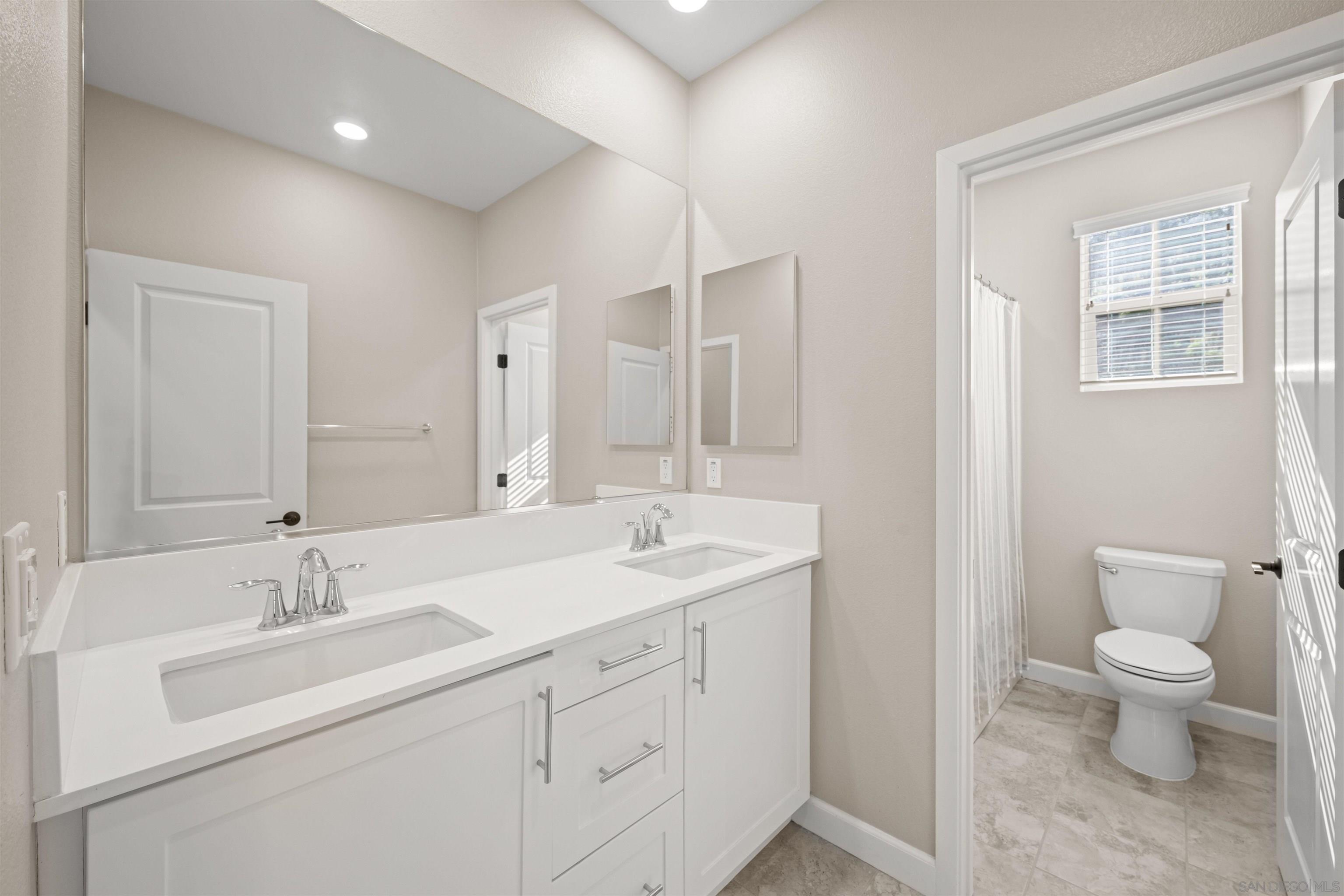 Detail Gallery Image 25 of 44 For 1151  Delpy View Pt, Vista,  CA 92084 - 4 Beds | 2/1 Baths