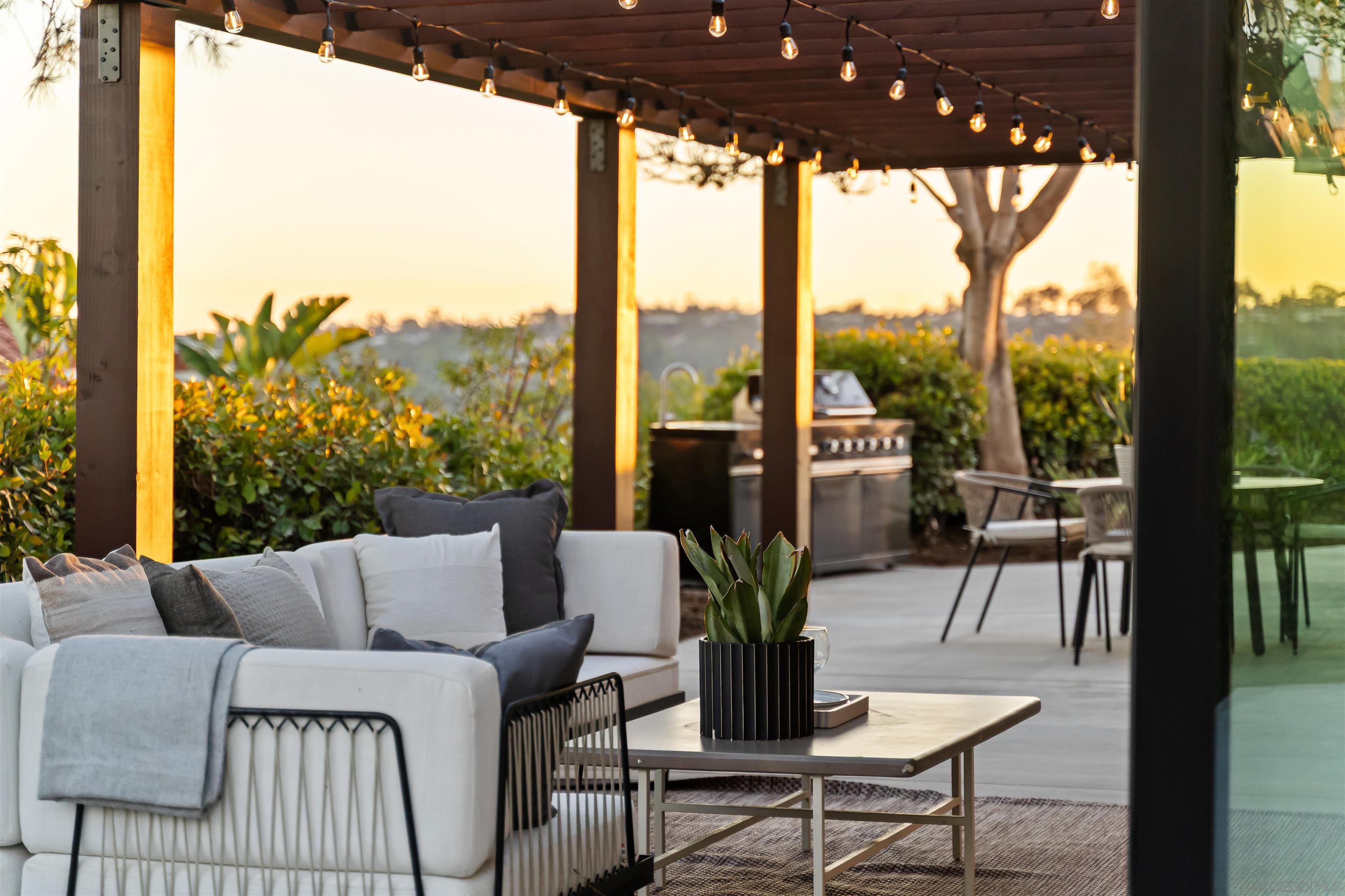 Detail Gallery Image 24 of 72 For 1170  Rancho Encinitas Dr, Encinitas,  CA 92024 - 4 Beds | 3/1 Baths