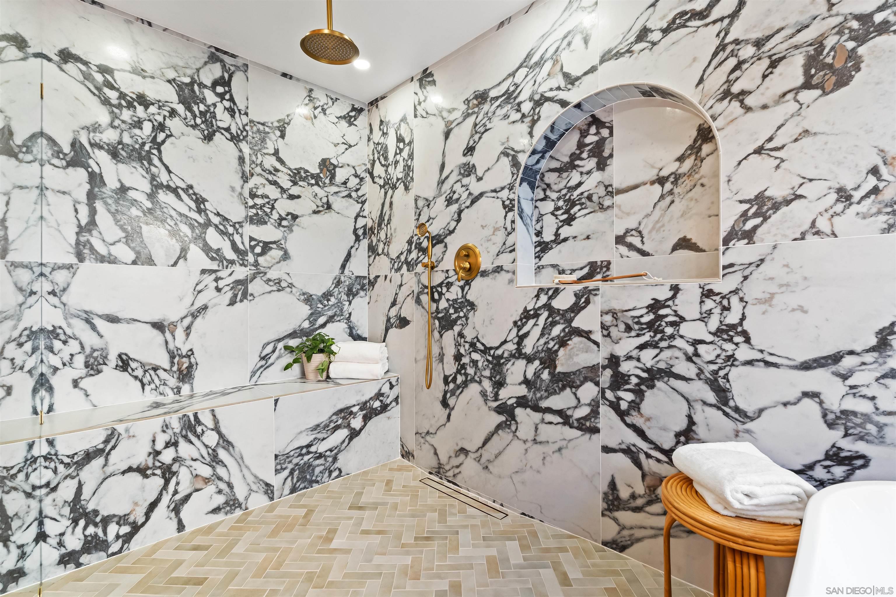 Detail Gallery Image 37 of 72 For 1170  Rancho Encinitas Dr, Encinitas,  CA 92024 - 4 Beds | 3/1 Baths