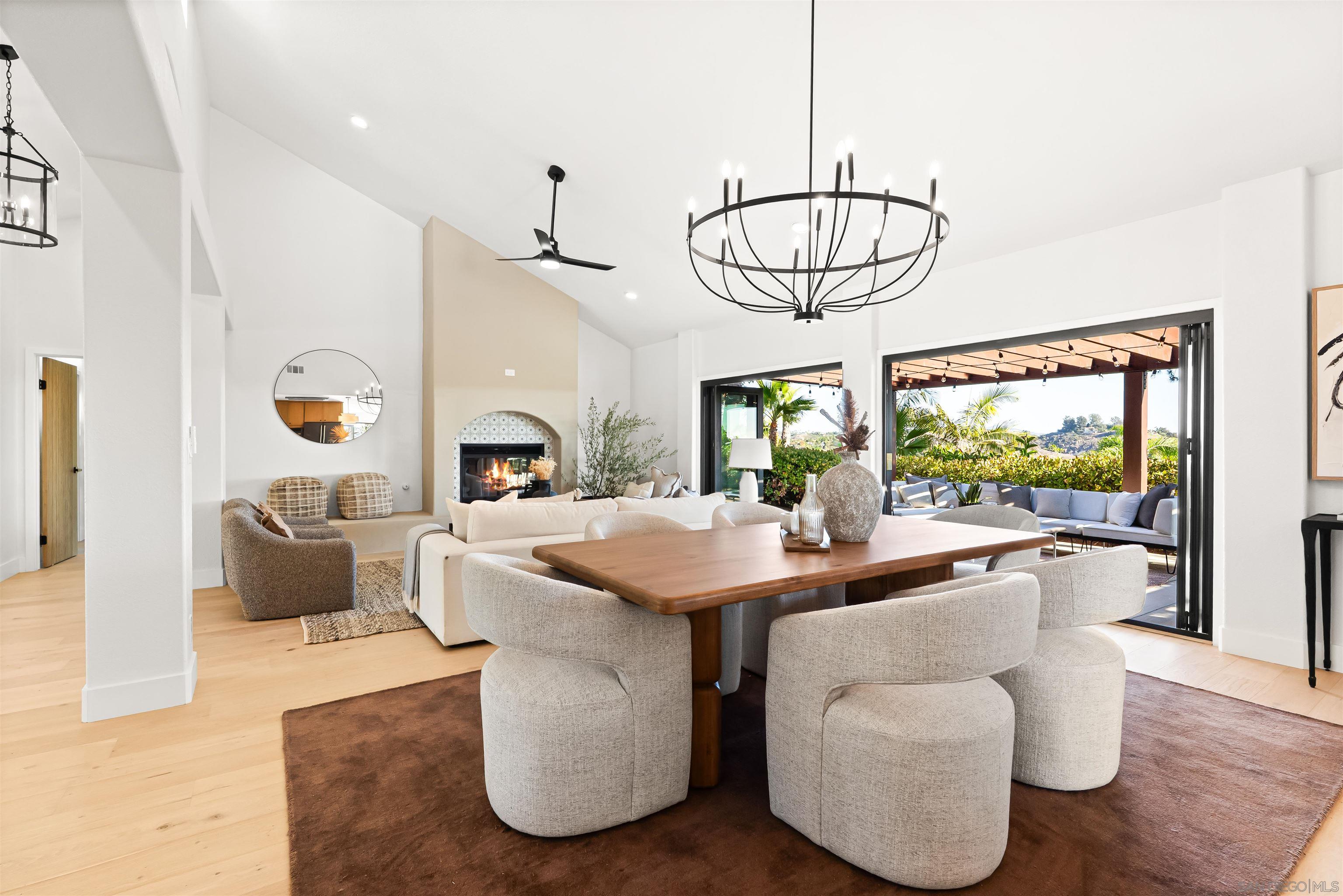 Detail Gallery Image 8 of 72 For 1170  Rancho Encinitas Dr, Encinitas,  CA 92024 - 4 Beds | 3/1 Baths