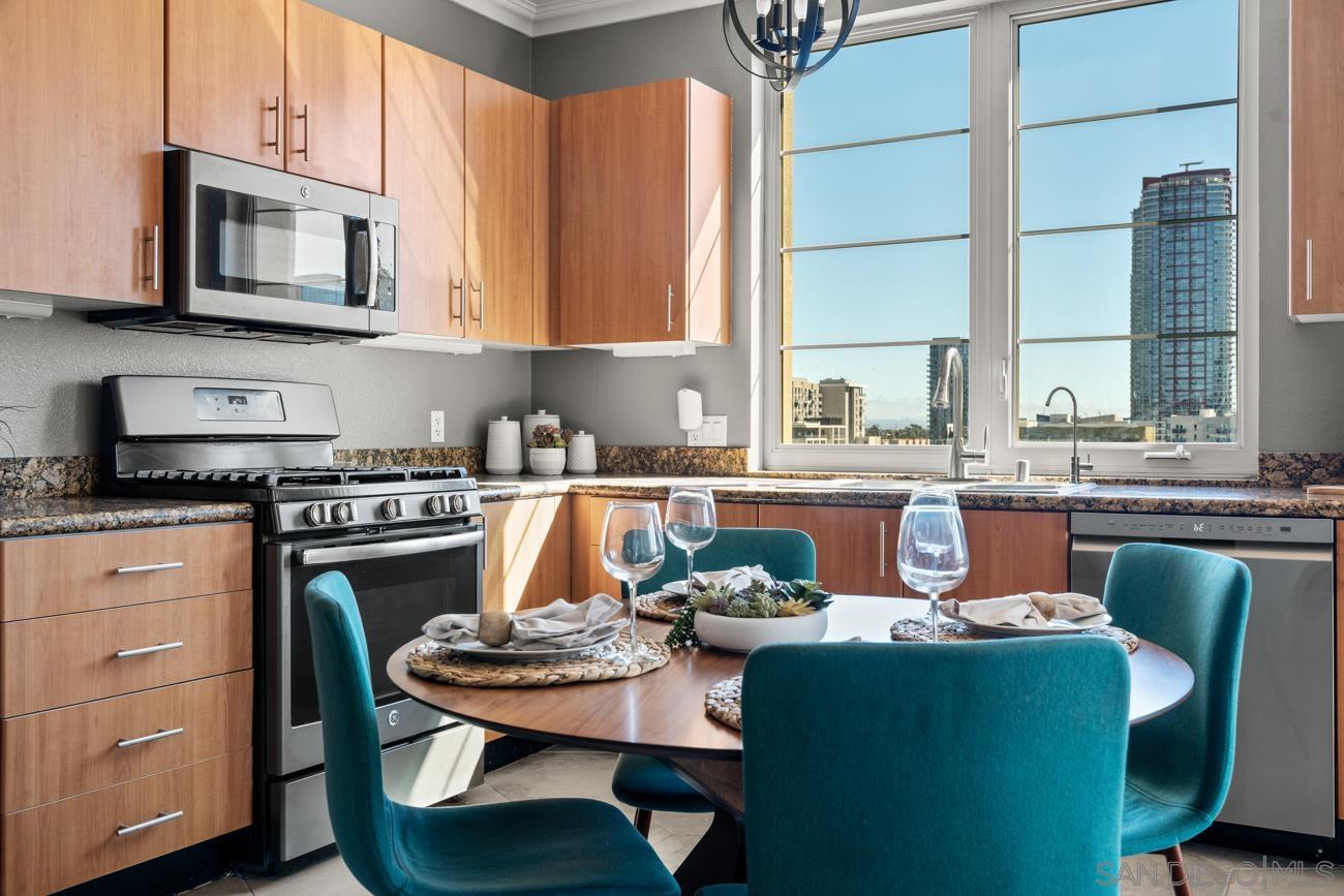 Front Image Thumbnail for SD2600087