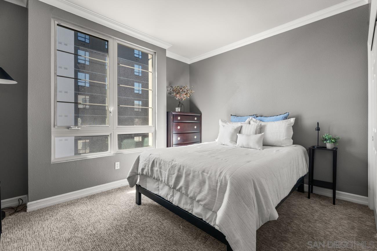 Detail Gallery Image 19 of 34 For 1400  Broadway  #1505,  San Diego,  CA 92101 - 3 Beds | 2 Baths