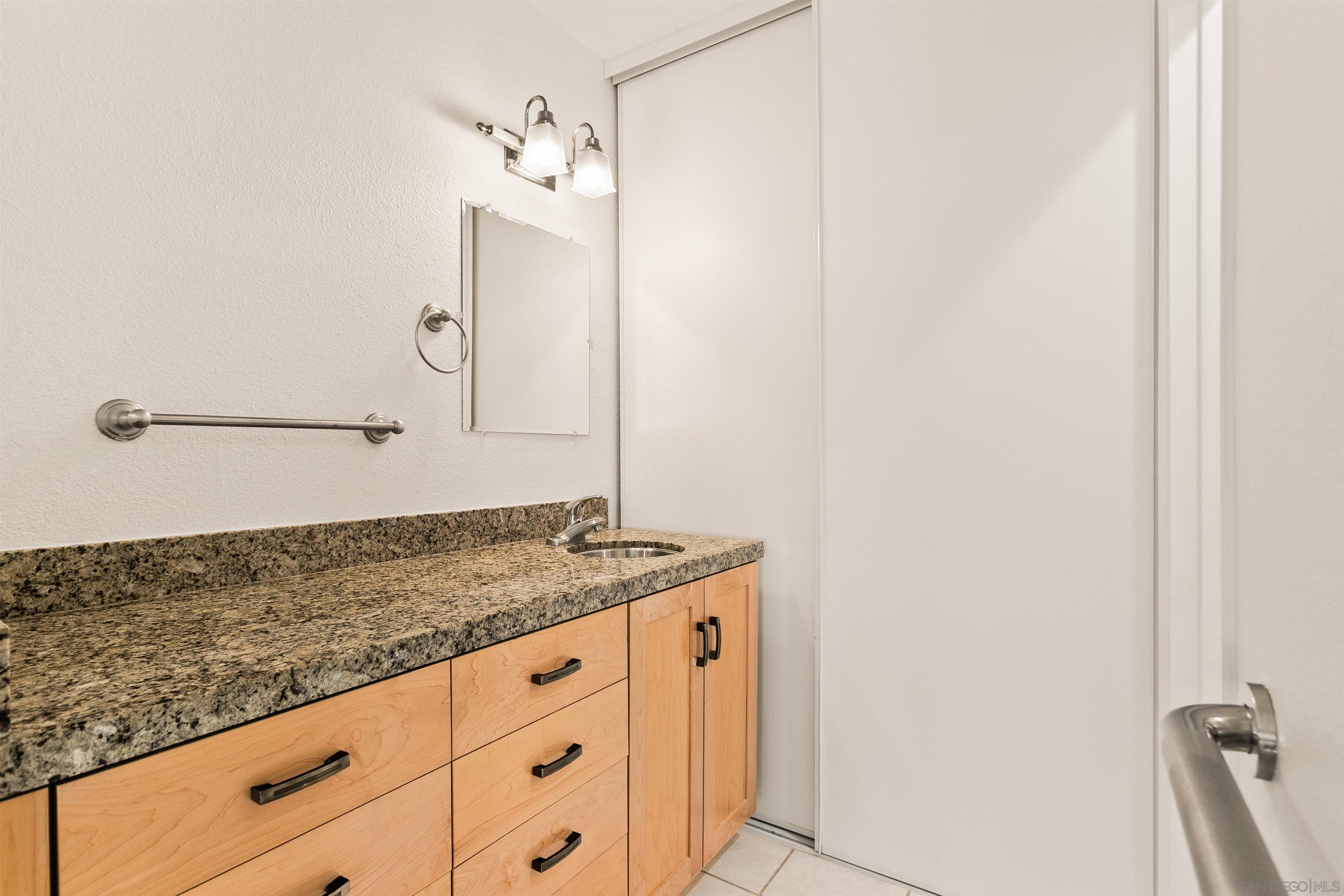 Detail Gallery Image 15 of 40 For 7281  Oakham Way, San Diego,  CA 92139 - 3 Beds | 2 Baths