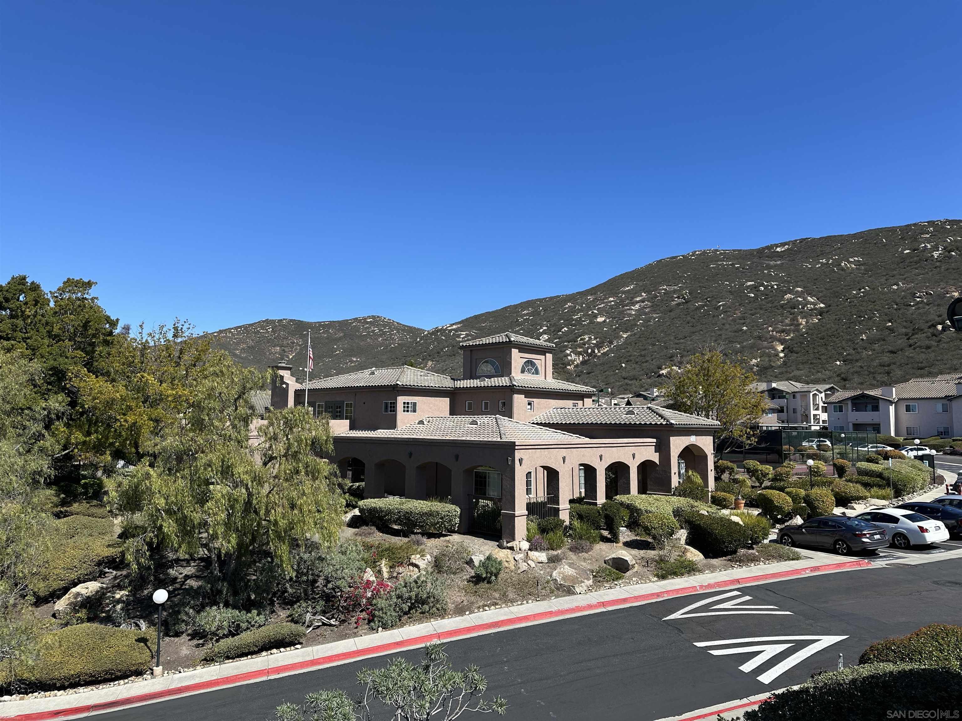 Detail Gallery Image 2 of 31 For 17161  Alva Road  #123,  San Diego,  CA 92127 - 1 Beds | 1 Baths